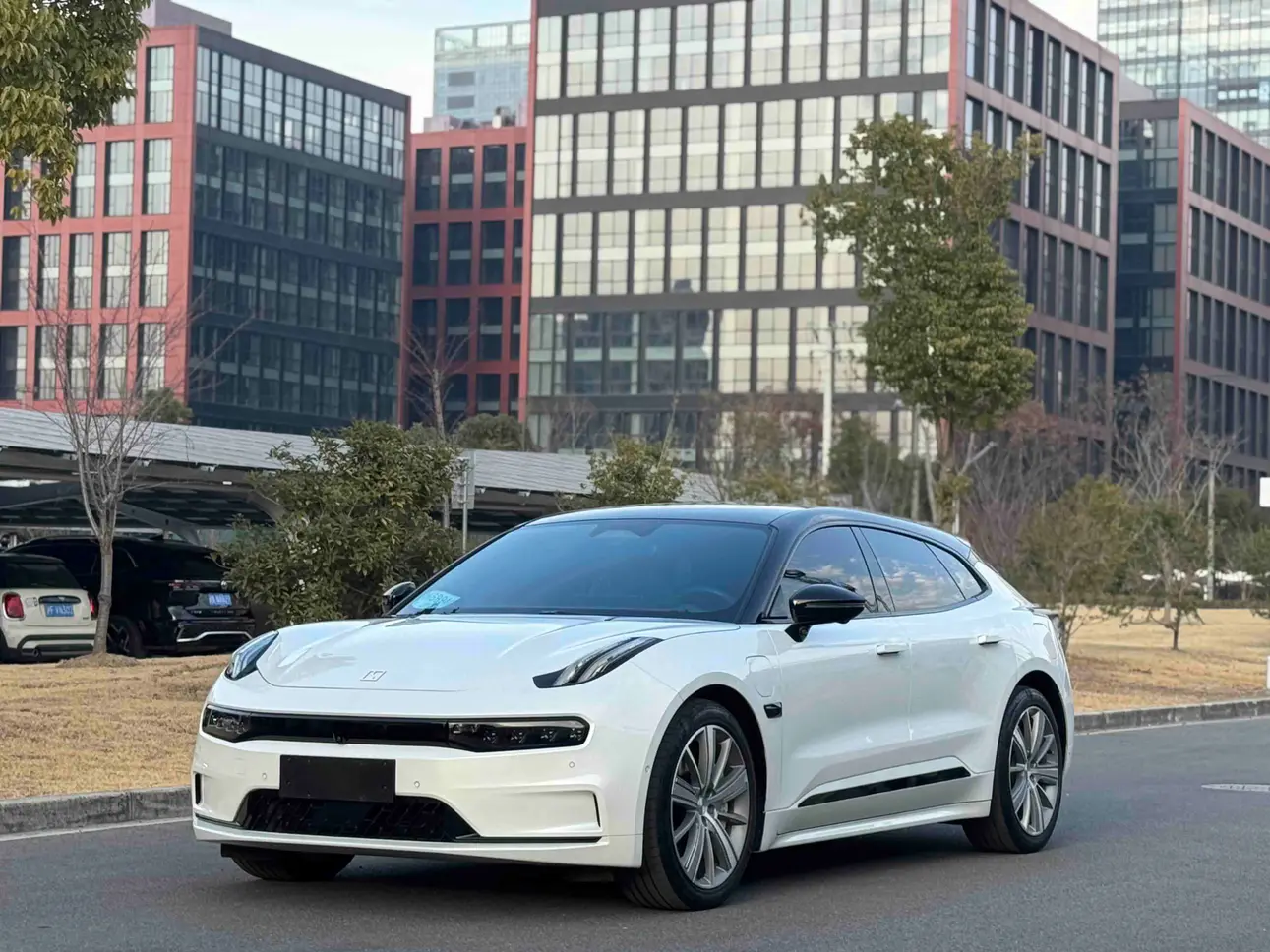 ZEEKR 001  из Китая