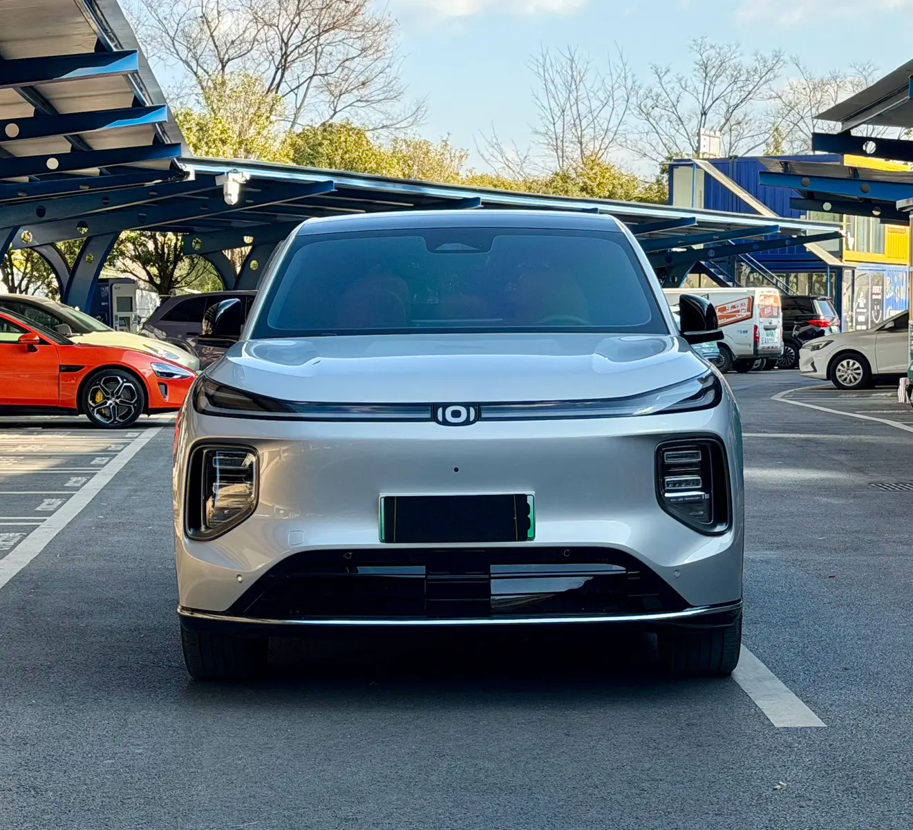 Changan Qiyuan Q07  из Китая