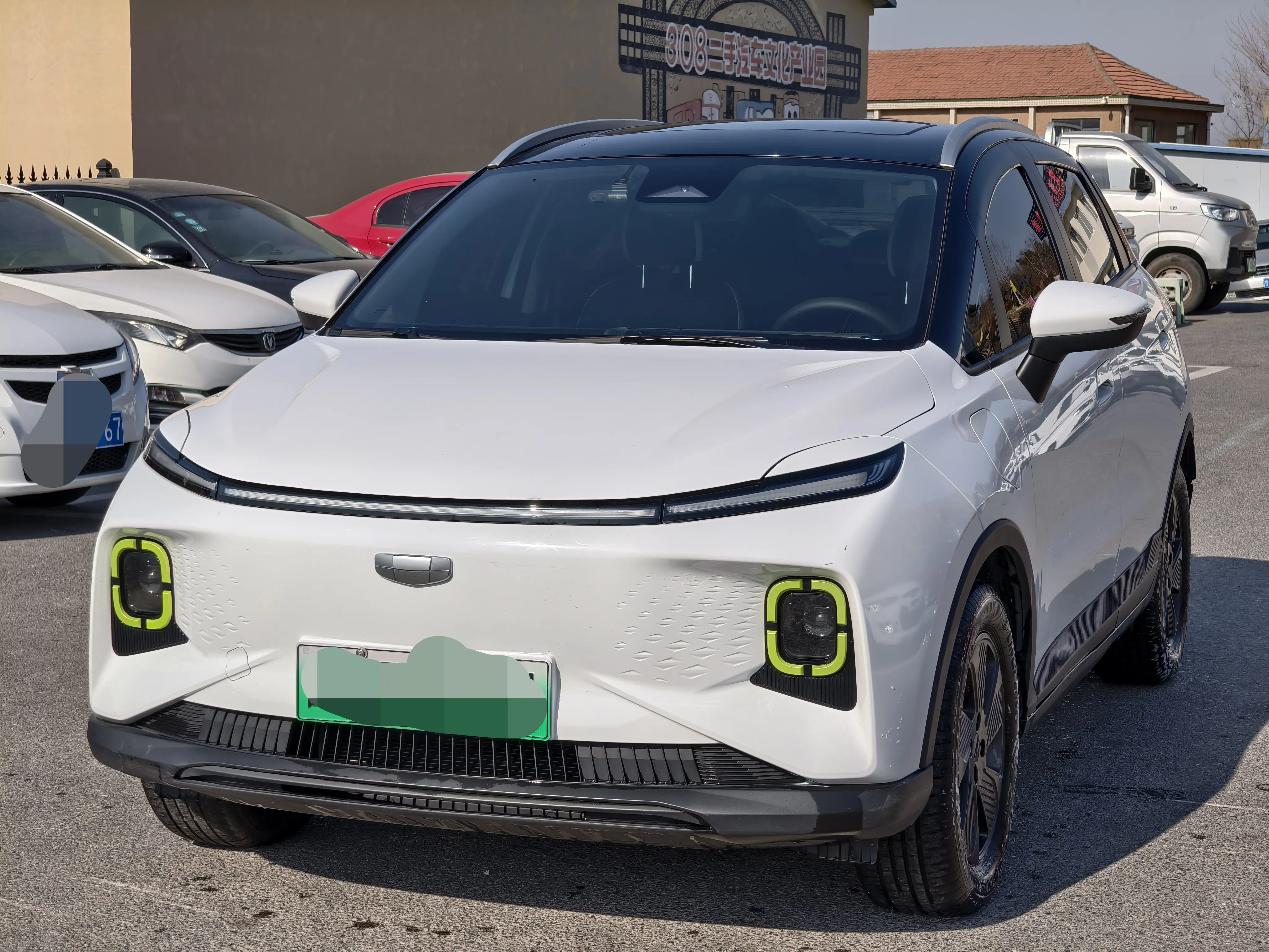 Geely Geometry E Firefly  из Китая