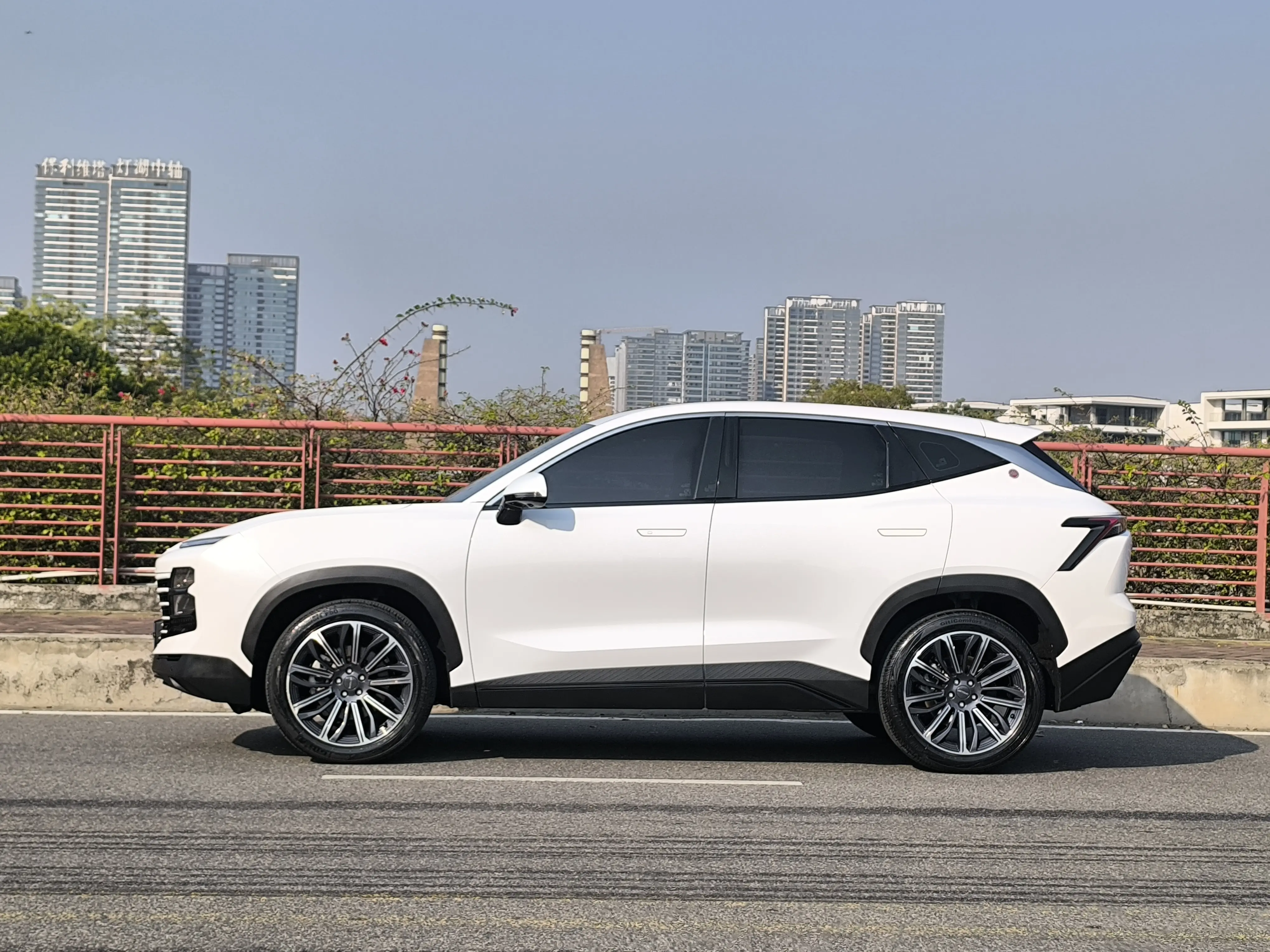 Jetour Dashing  из Китая