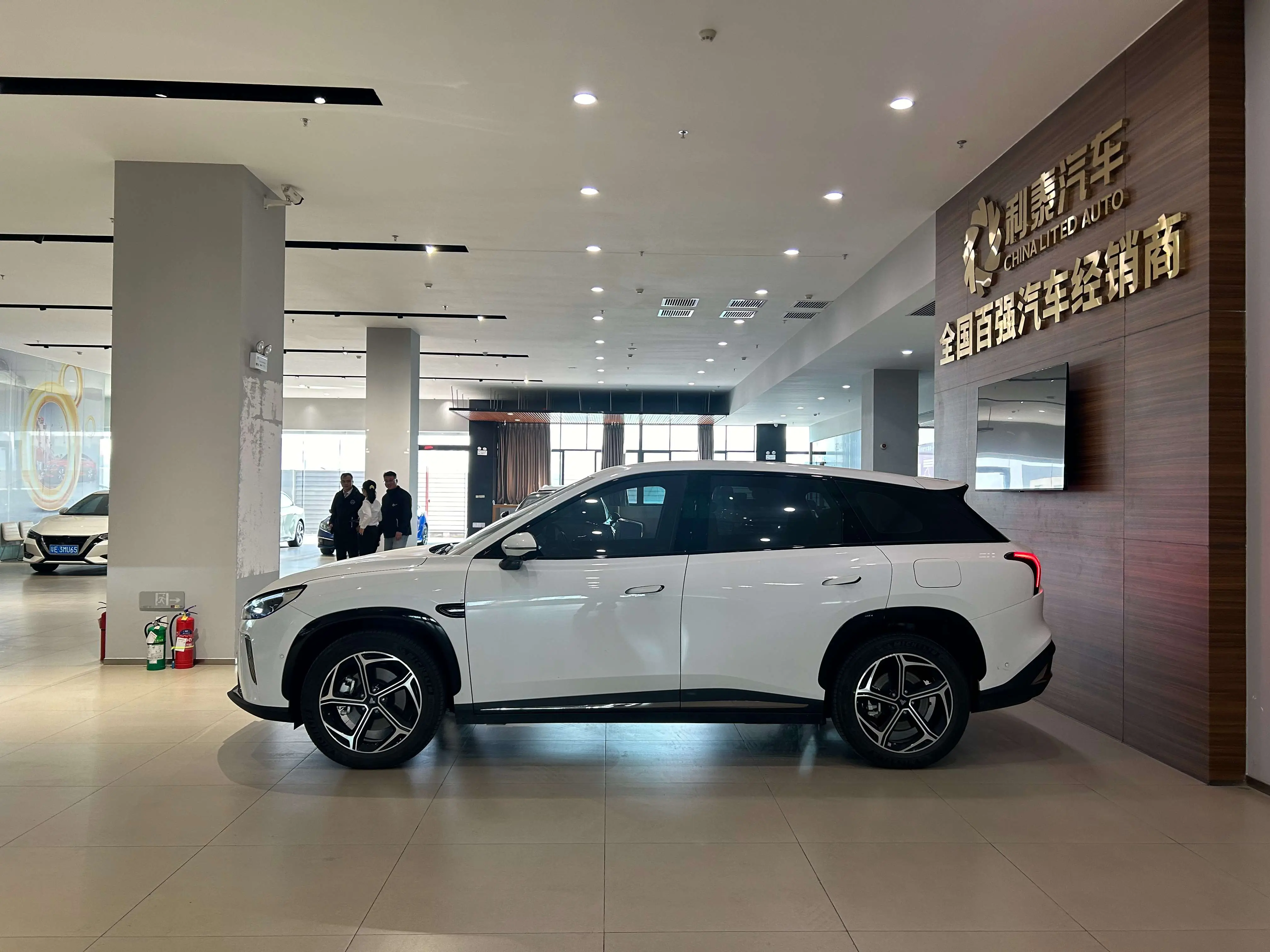 NETA Nezha L  из Китая