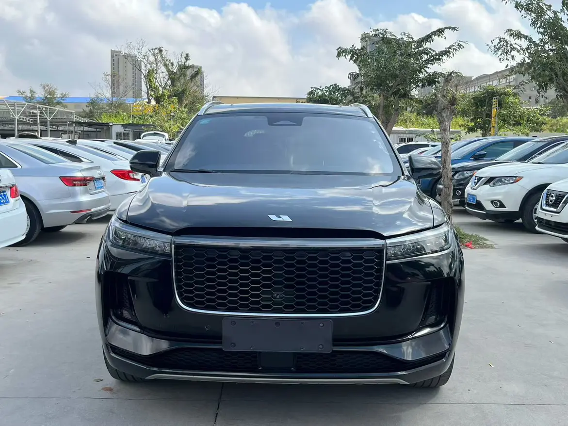 Li ONE (Ideal ONE)  из Китая