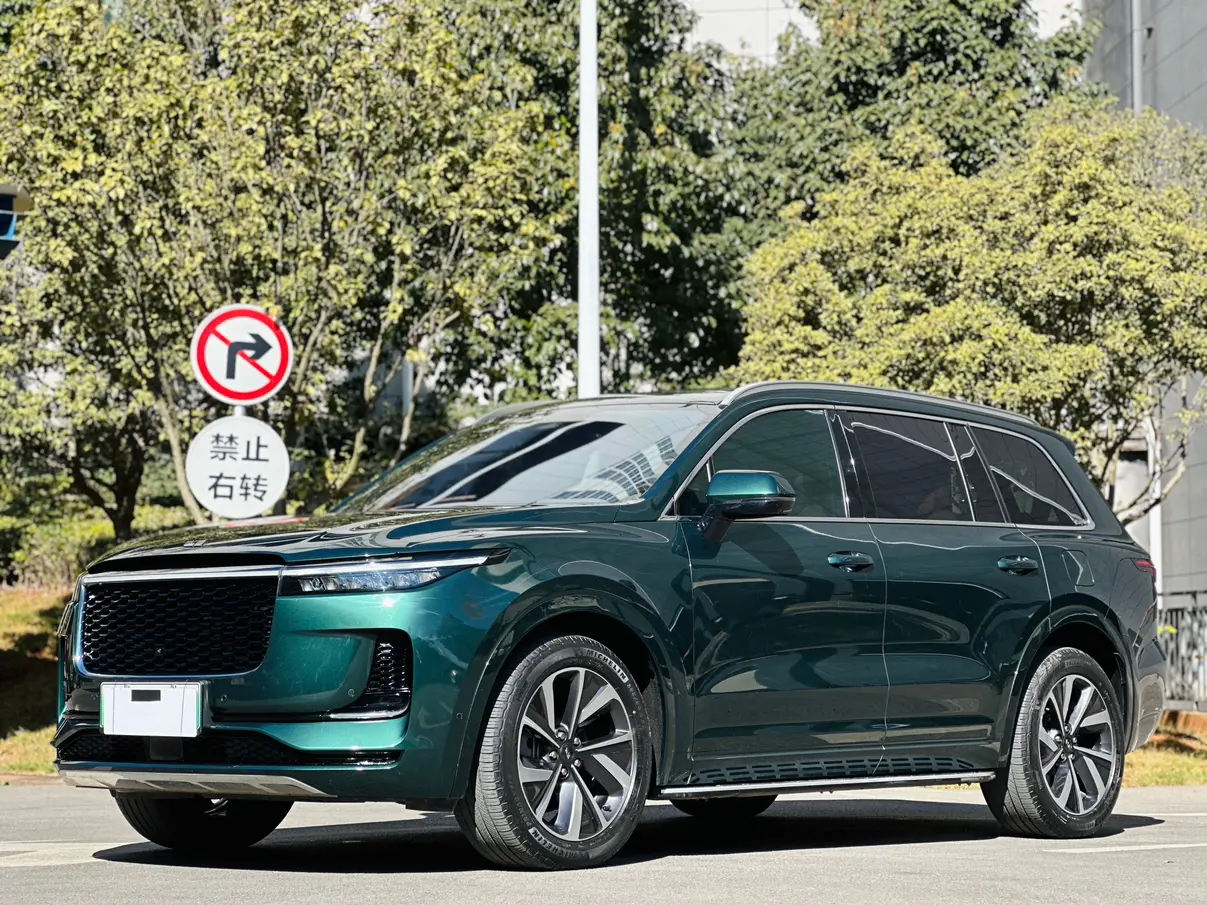 Li ONE (Ideal ONE)  из Китая