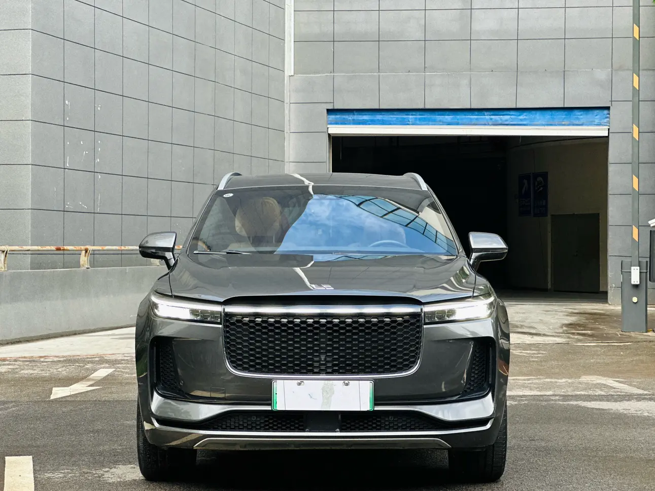 Li ONE (Ideal ONE)  из Китая