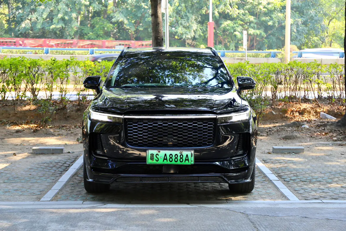 Li ONE (Ideal ONE)  из Китая