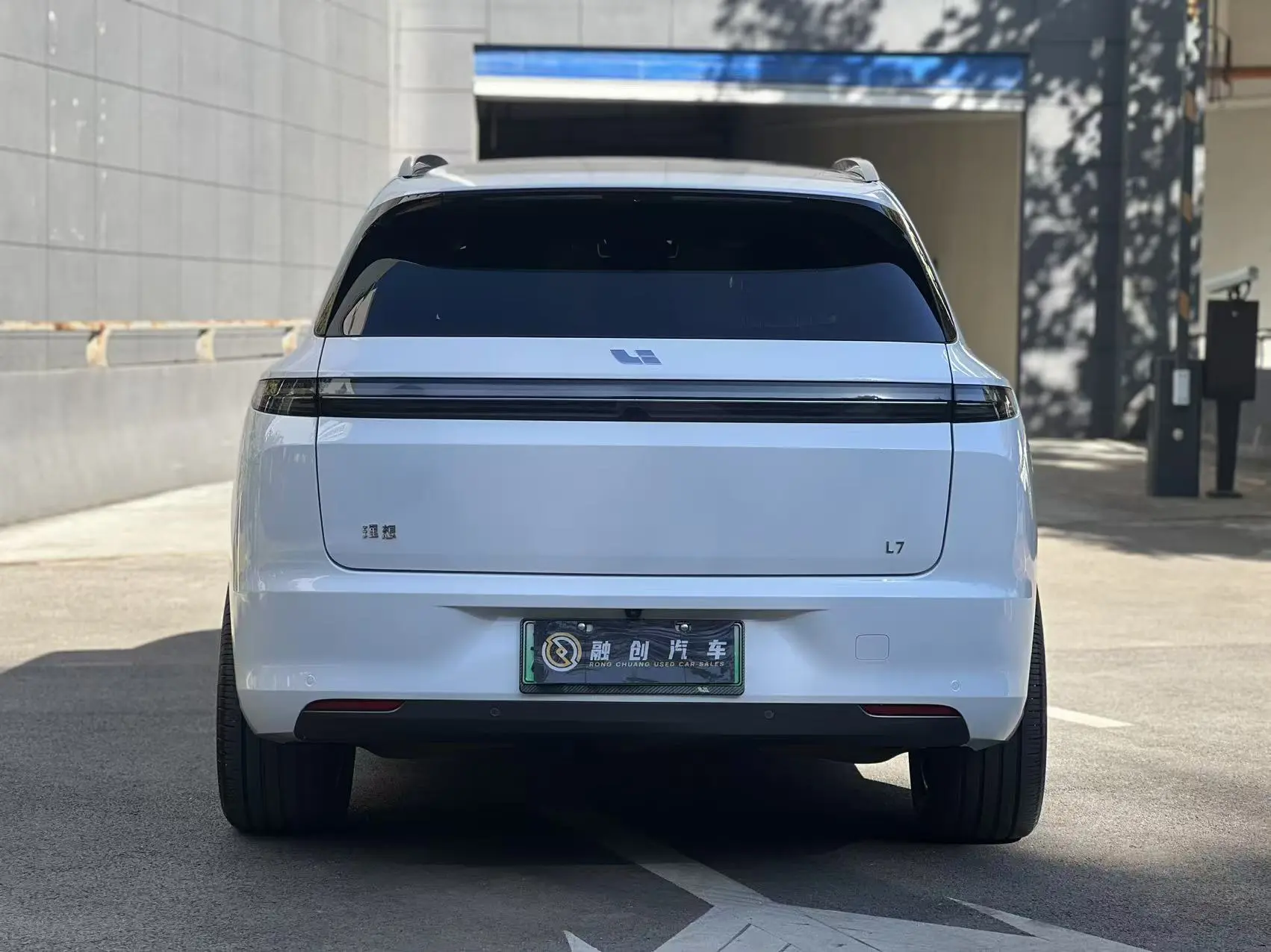 Li L7 (Ideal L7)  из Китая