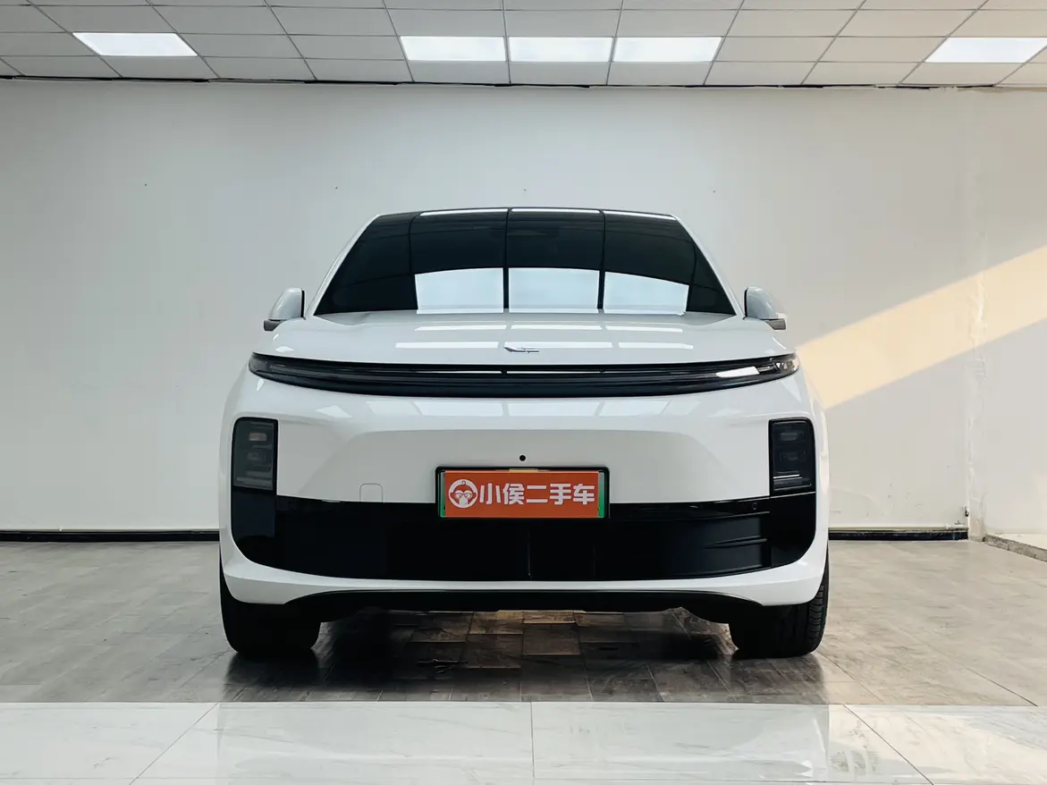 Li L6 (Ideal L6)  из Китая