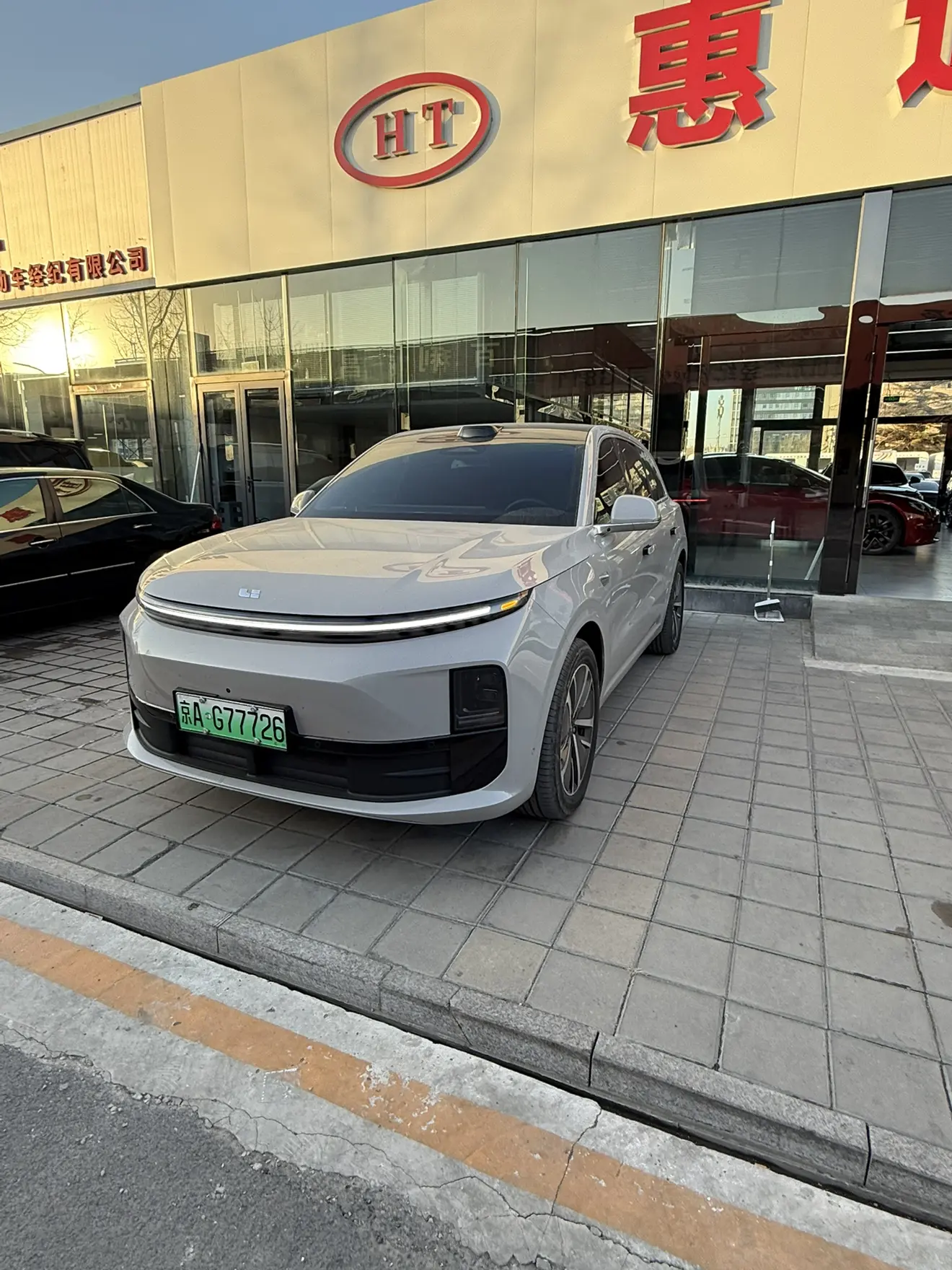 Li L6 (Ideal L6)  из Китая