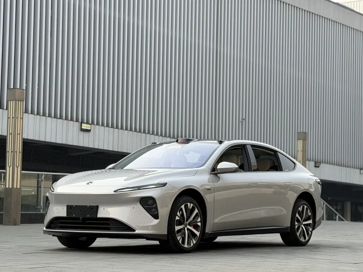 NIO ET7  из Китая