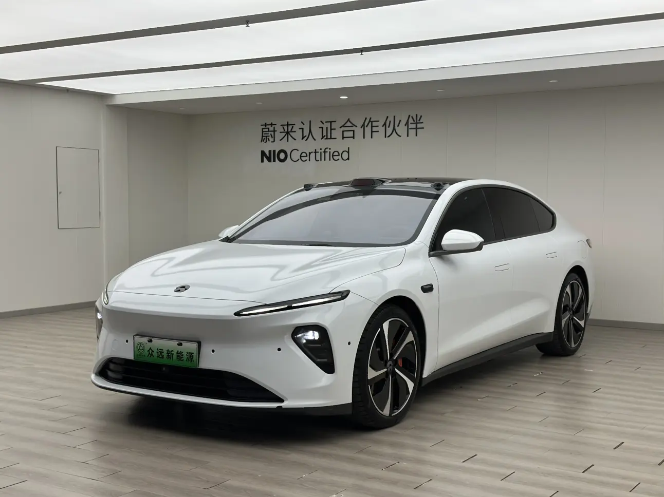NIO ET7  из Китая