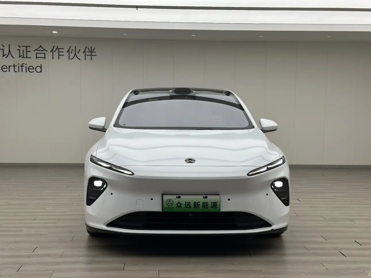 NIO ET7  из Китая