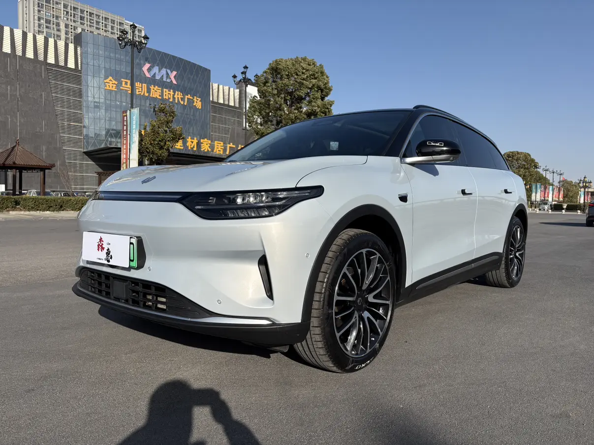 Leapmotor Zero running C11  из Китая