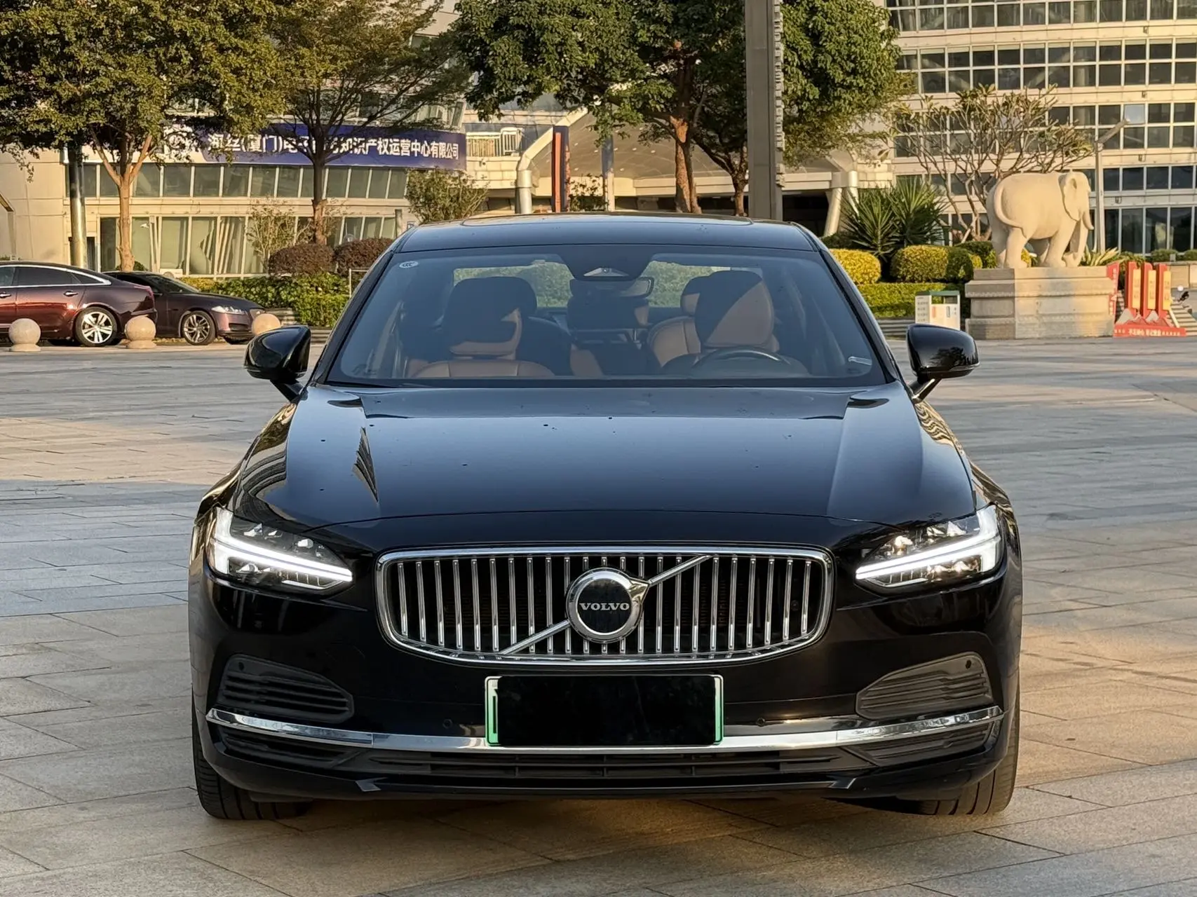 Volvo S90 PHEV  из Китая