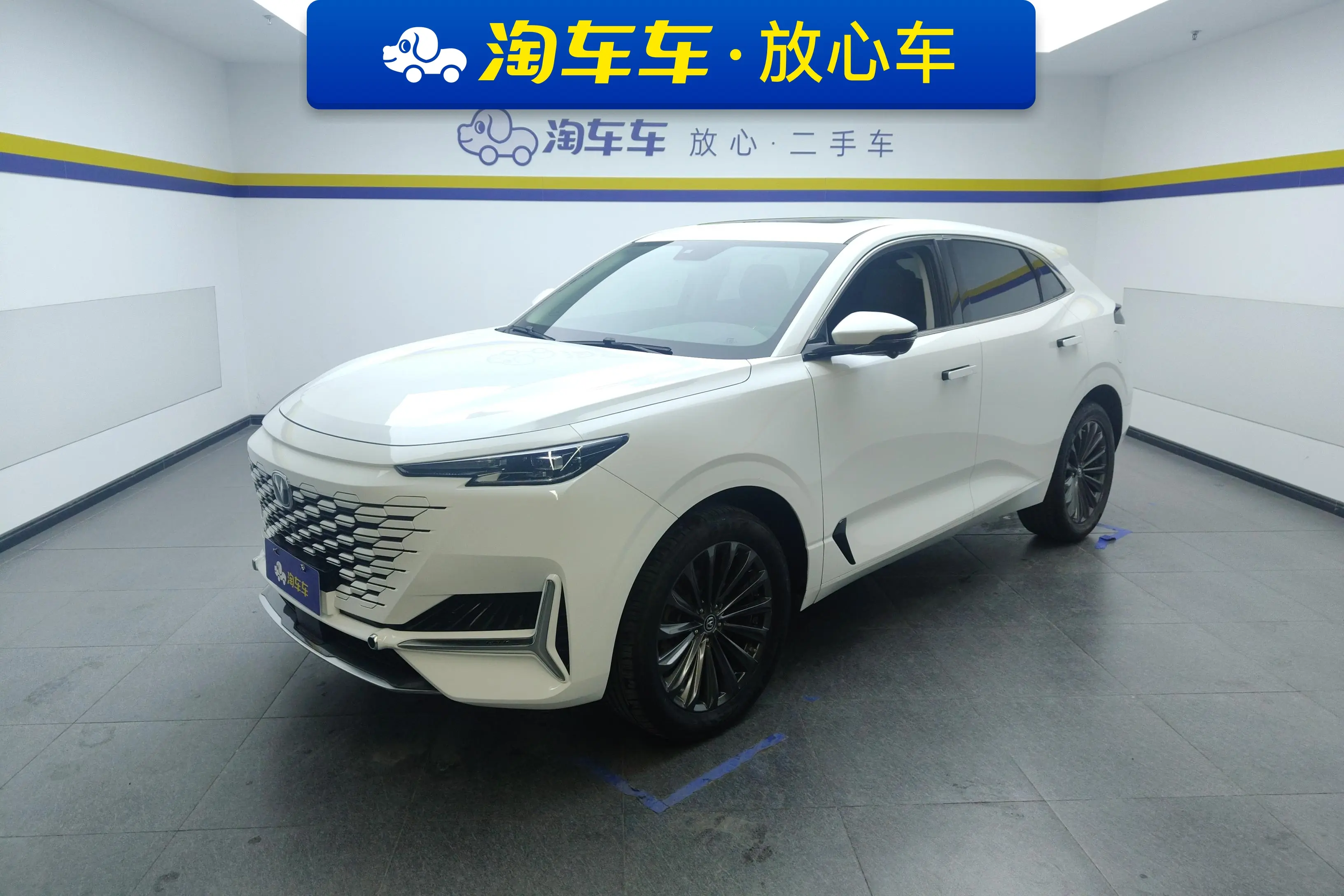 Changan UNI-K  из Китая