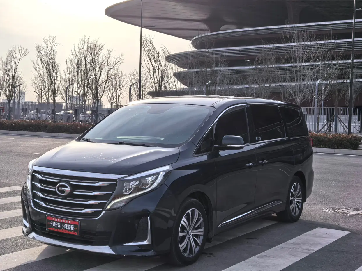 GAC Trumpchi M8  из Китая