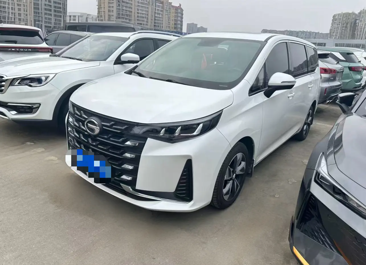 GAC Trumpchi M6  из Китая