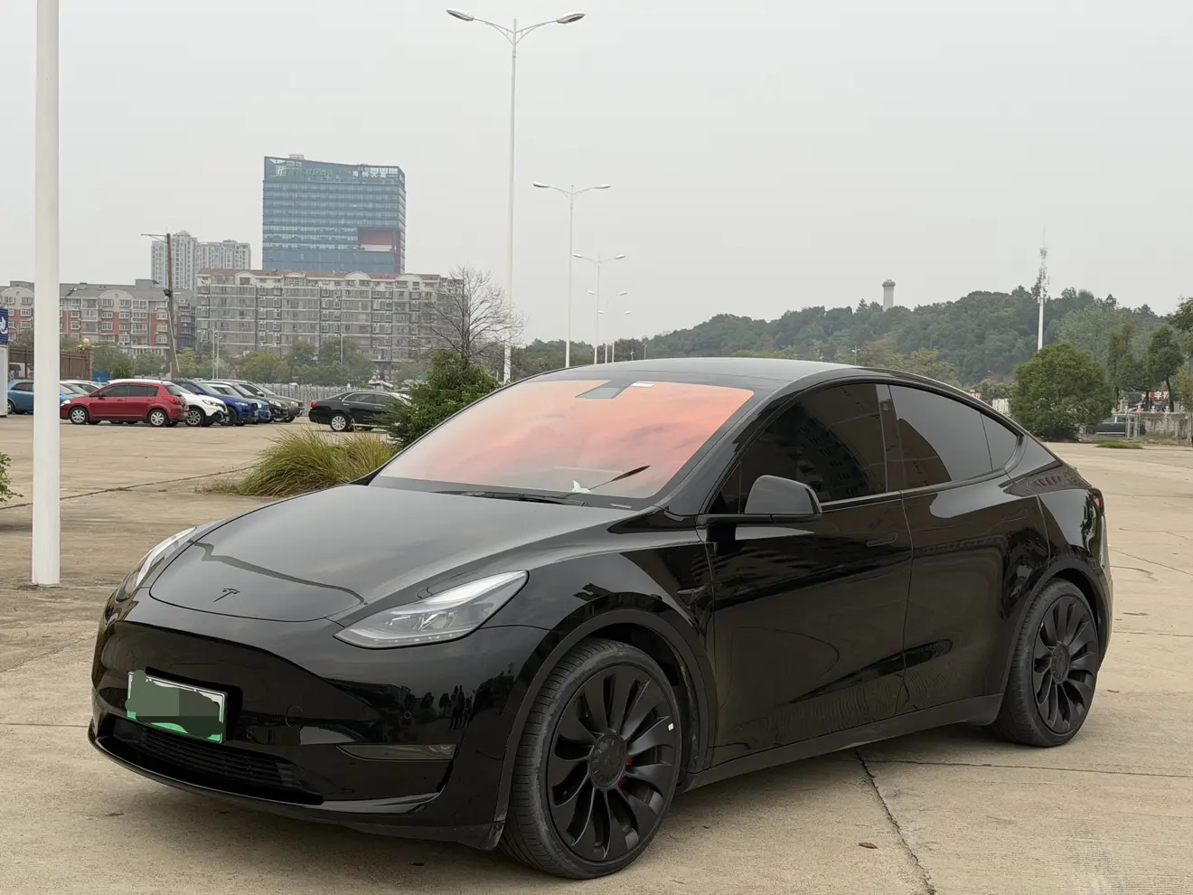 Tesla Model Y  из Китая