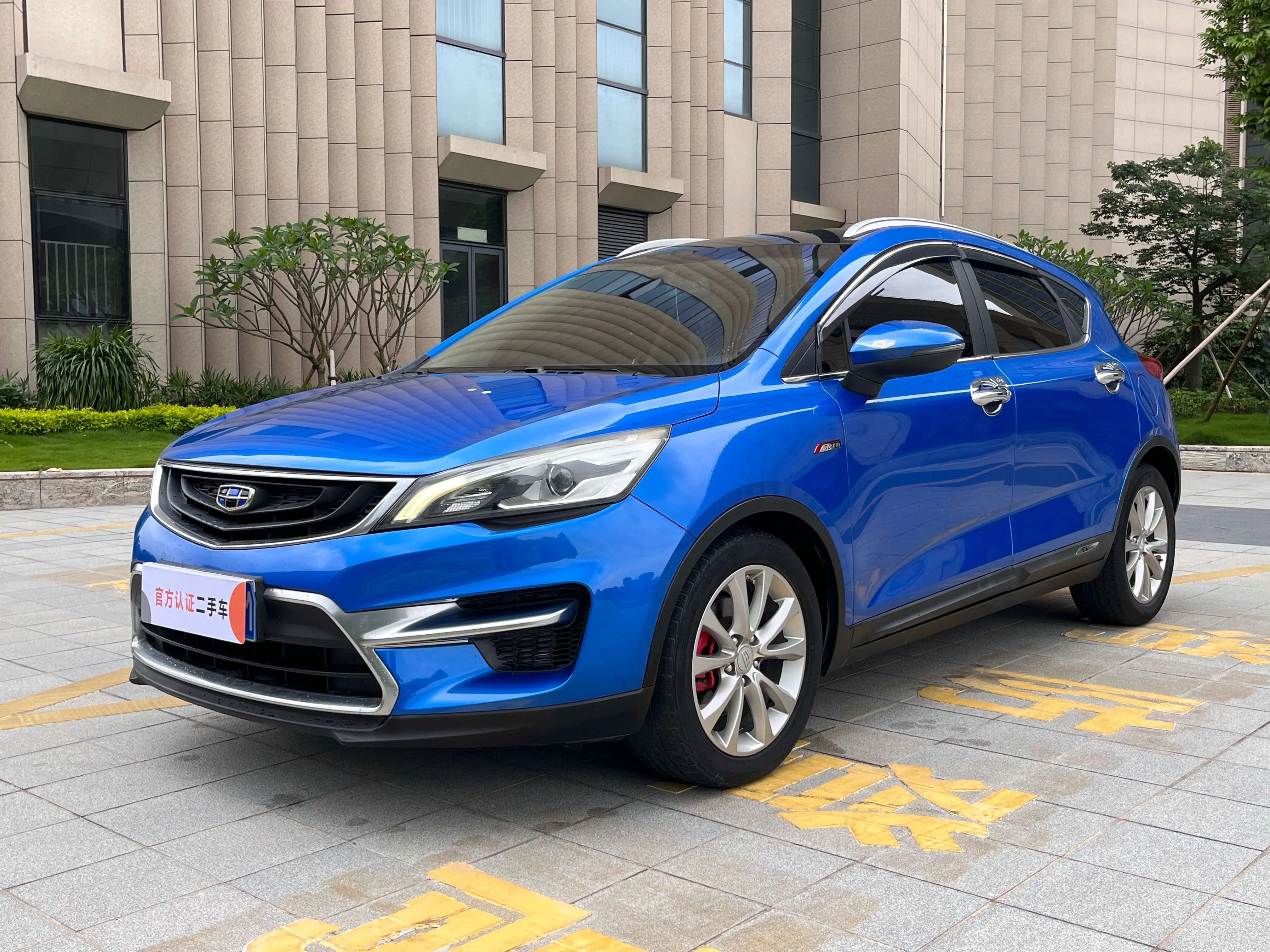 Geely Emgrand GS  из Китая