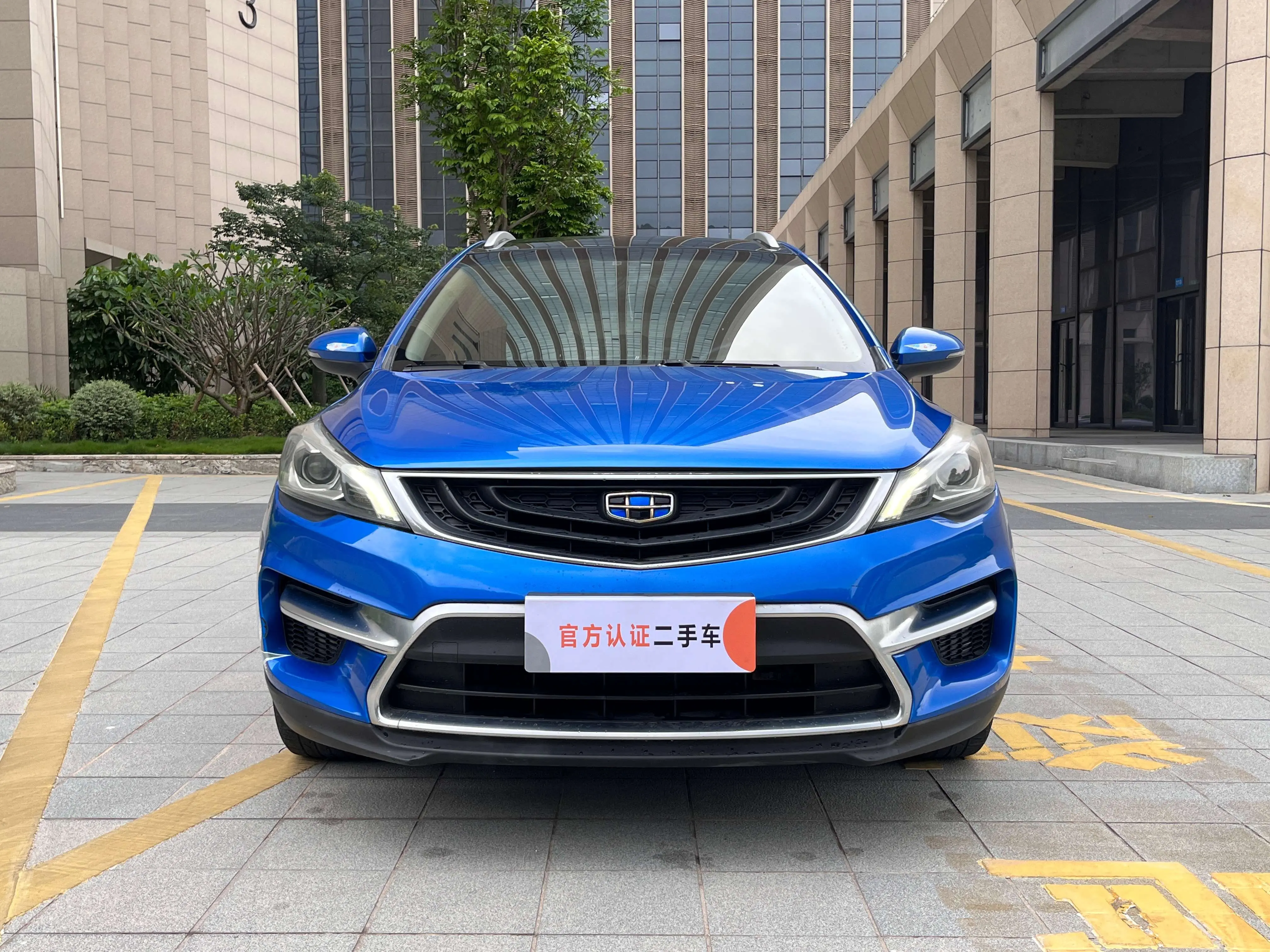 Geely Emgrand GS  из Китая