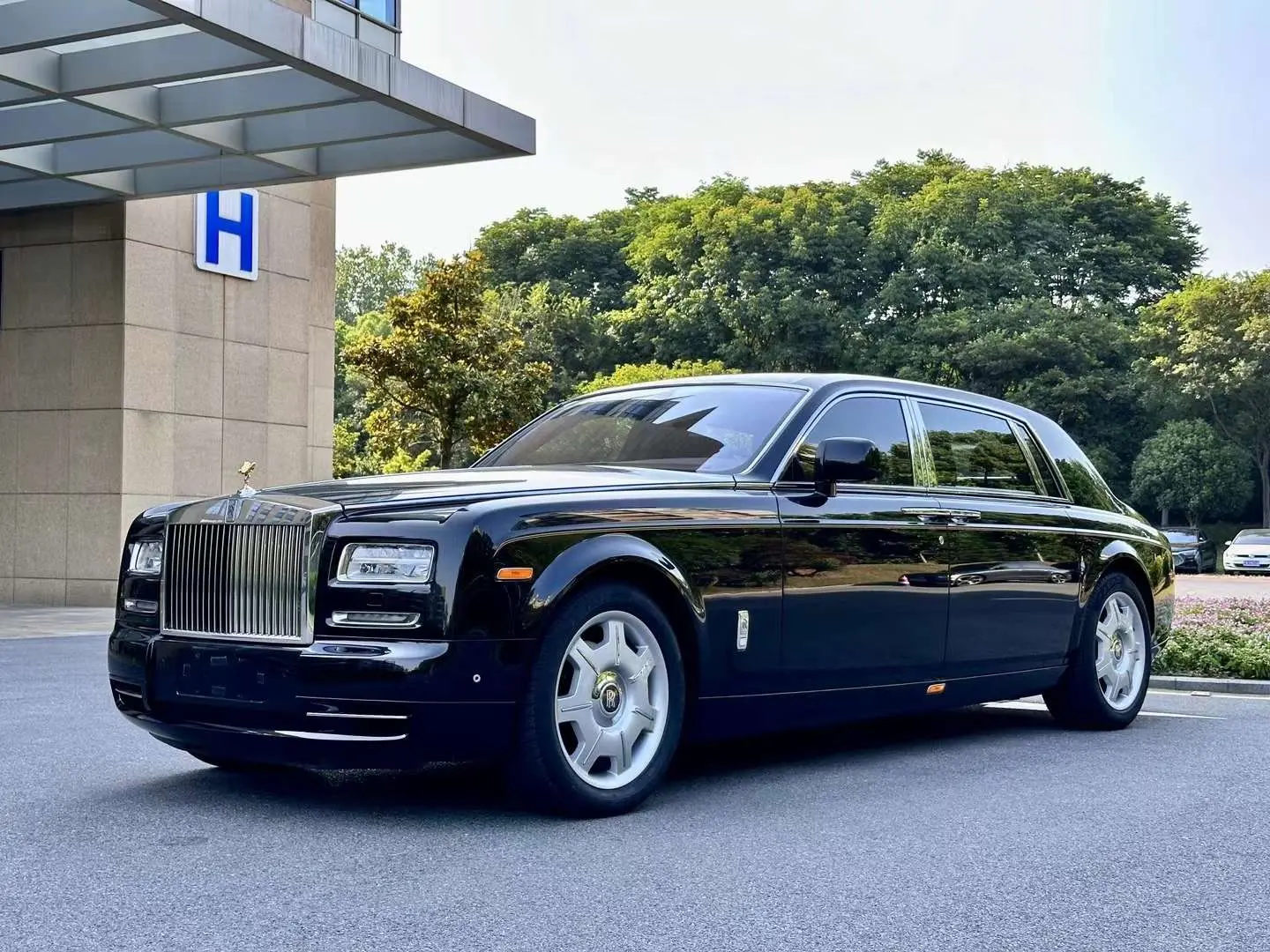 Rolls Royce Phantom  из Китая