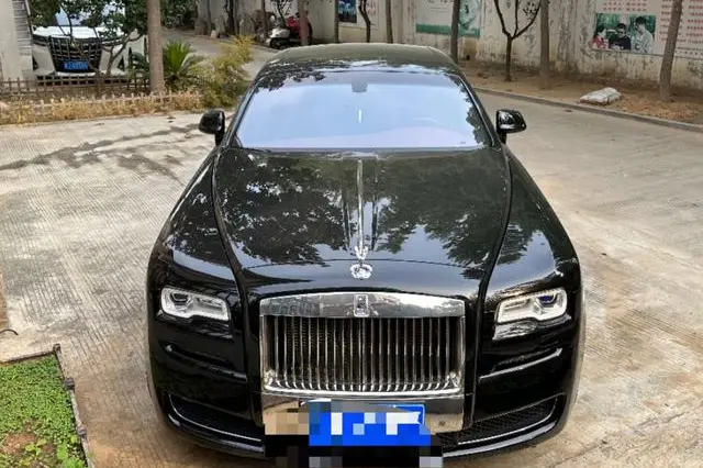 Rolls Royce Ghost  из Китая