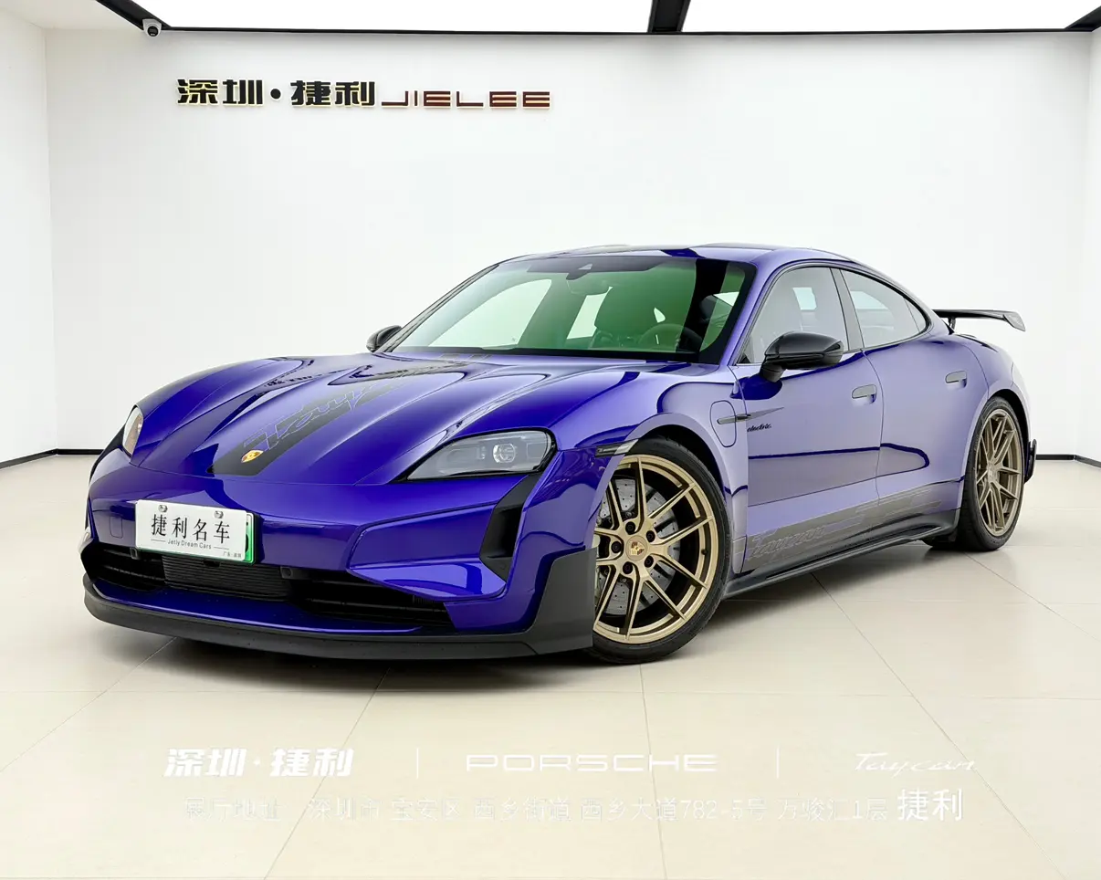 Porsche Taycan  из Китая