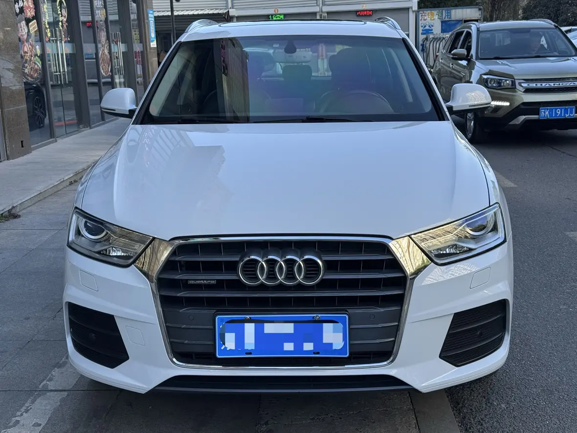 Audi Q3  из Китая