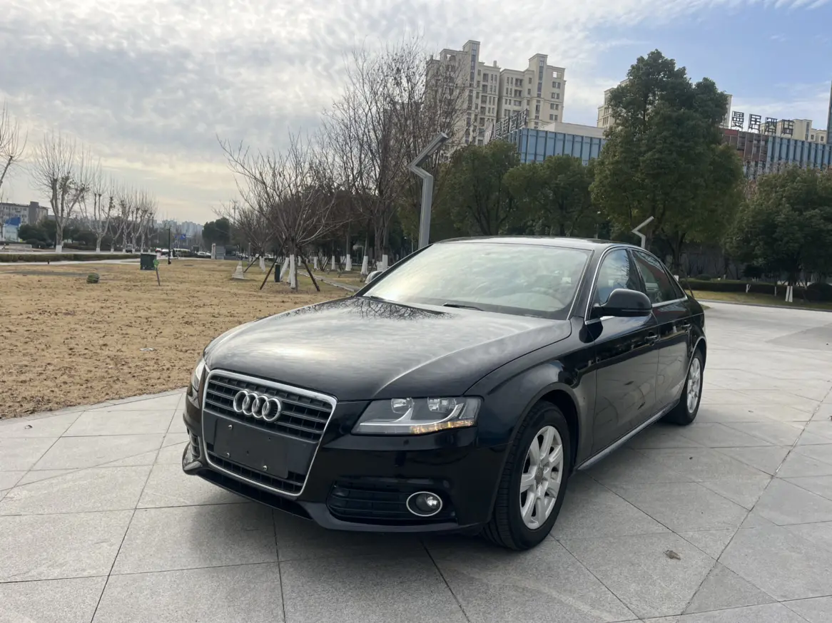 Audi A4L  из Китая