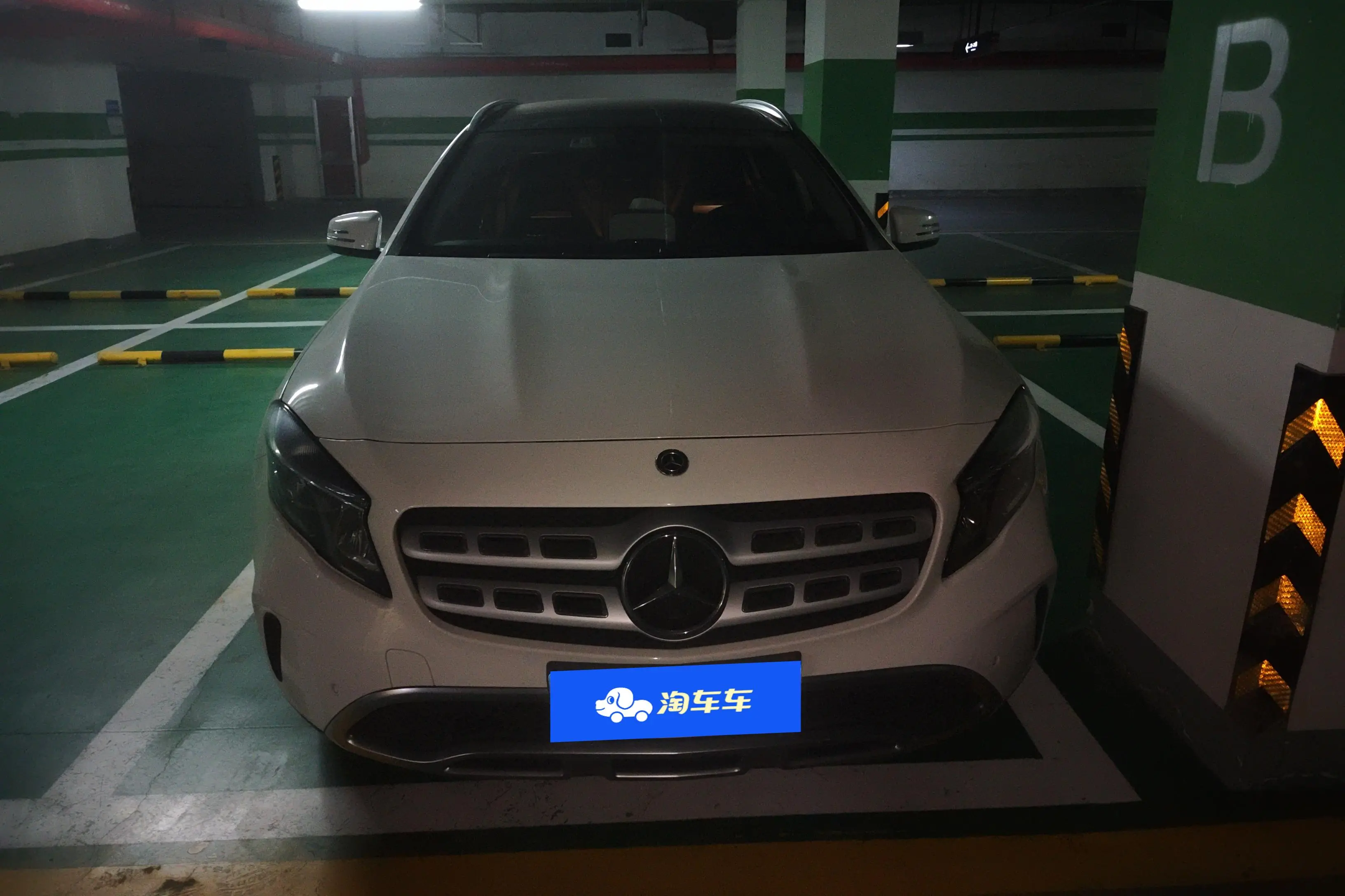 Mercedes-Benz GLA  из Китая