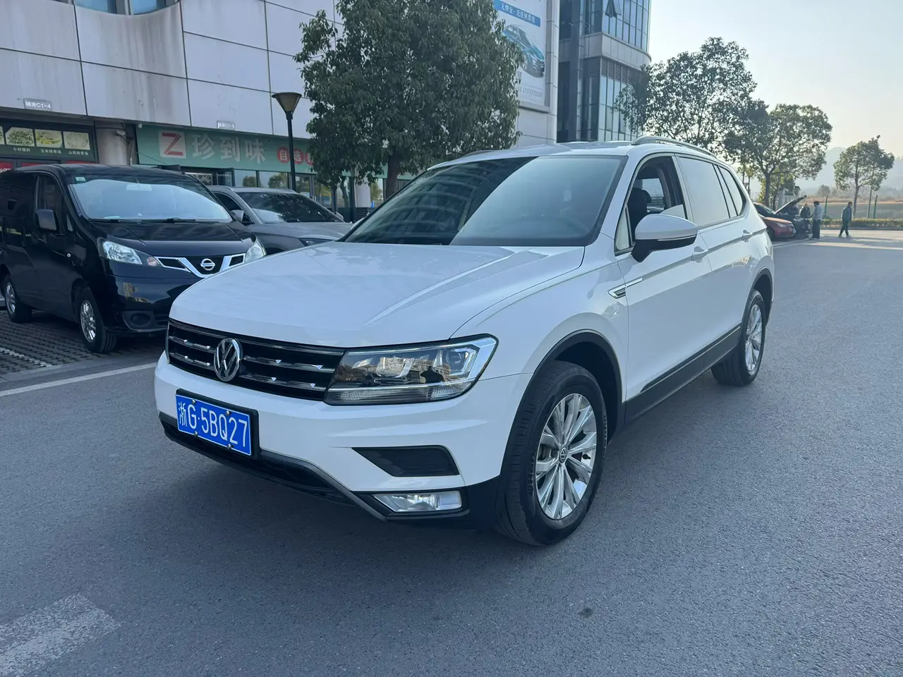 Volkswagen Tiguan L  из Китая