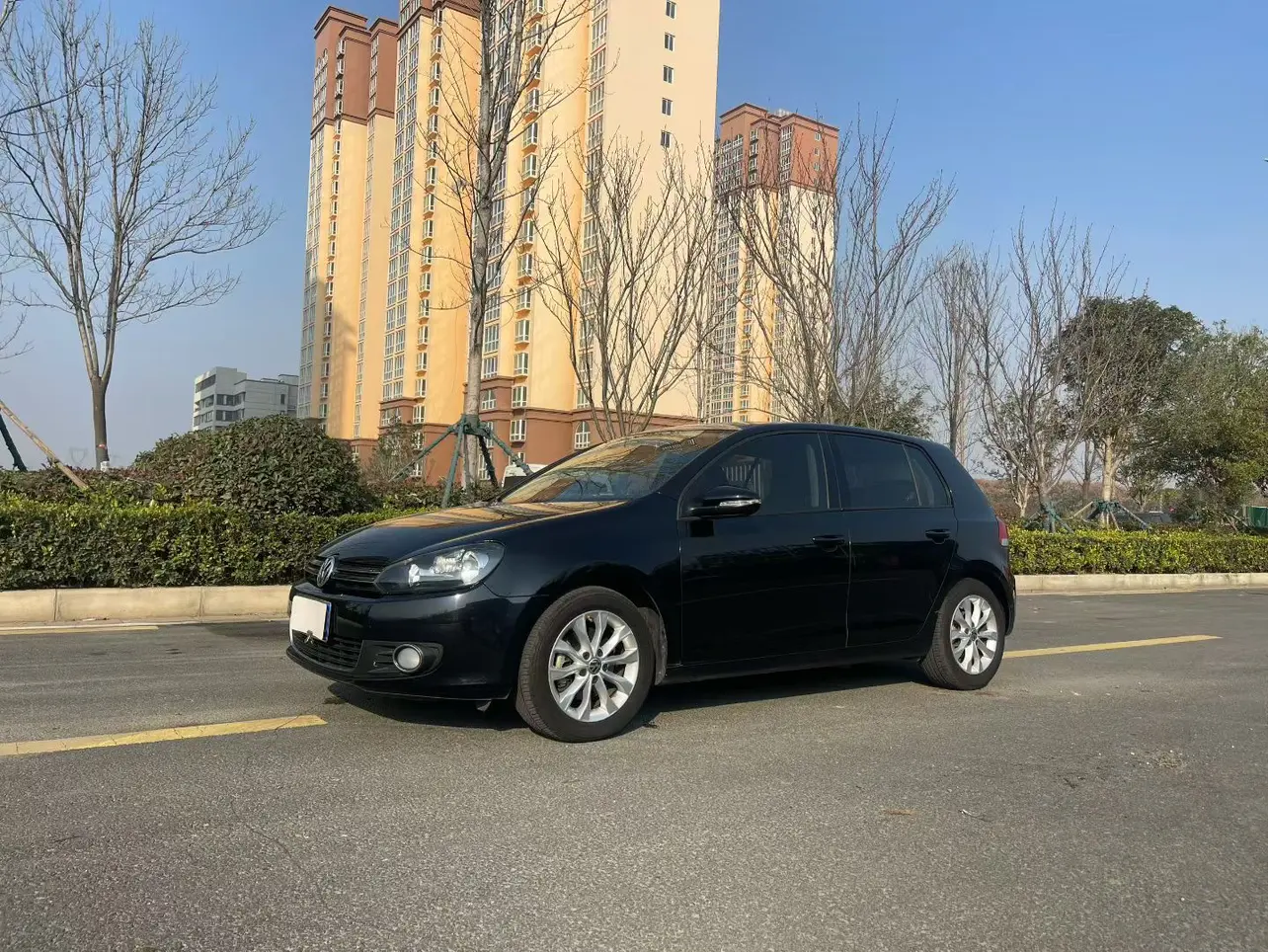 Volkswagen Golf  из Китая