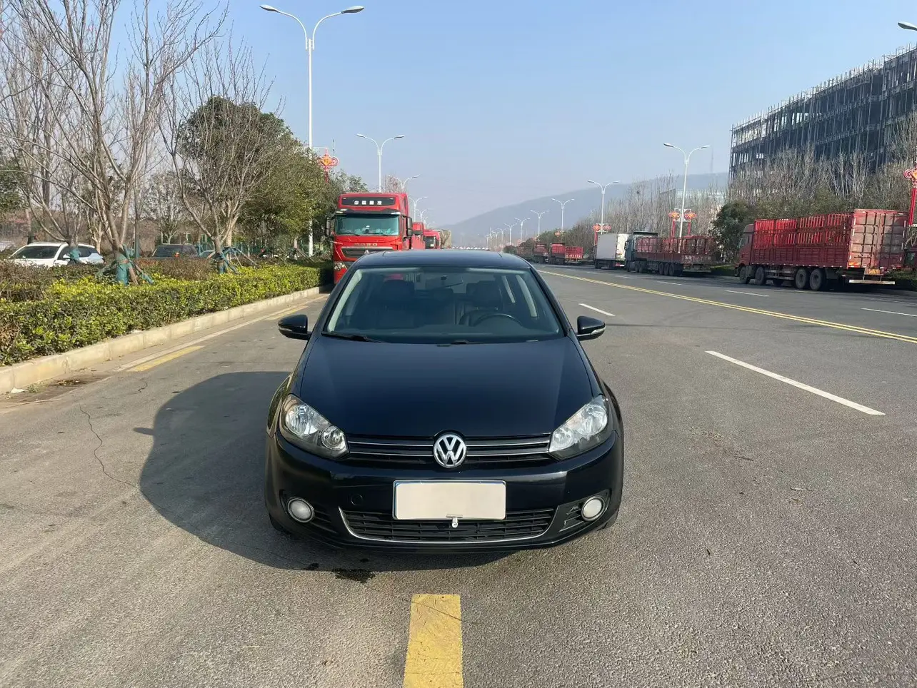 Volkswagen Golf  из Китая