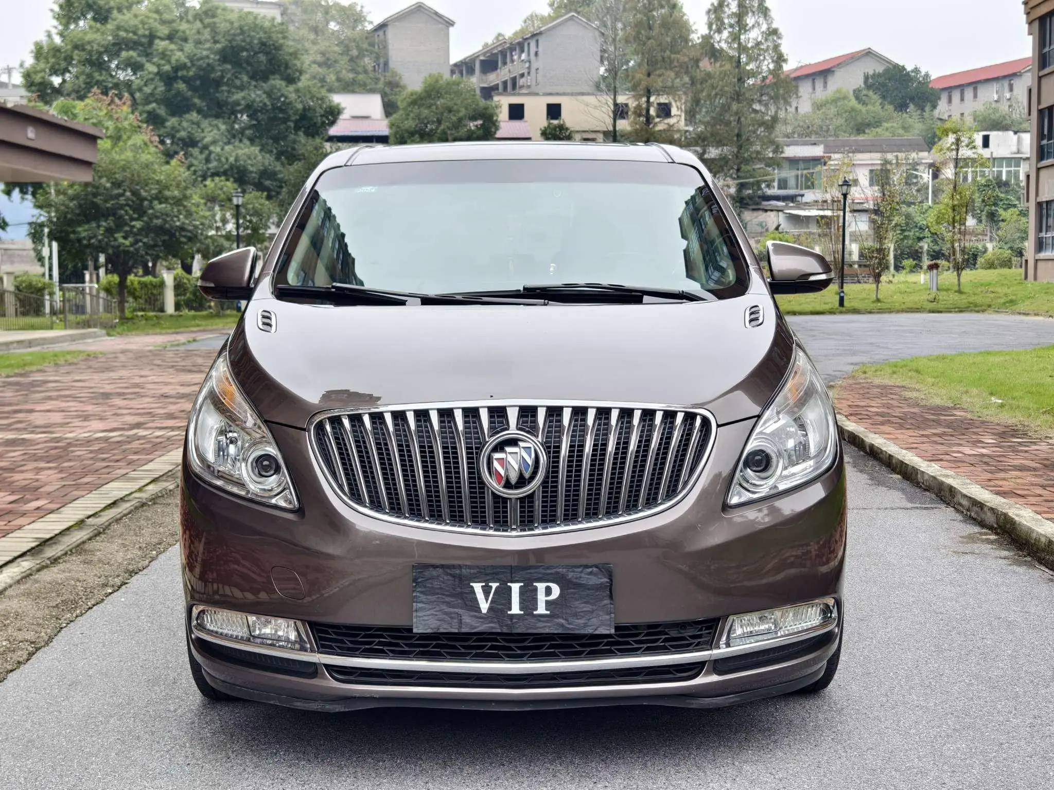 Buick GL8  из Китая