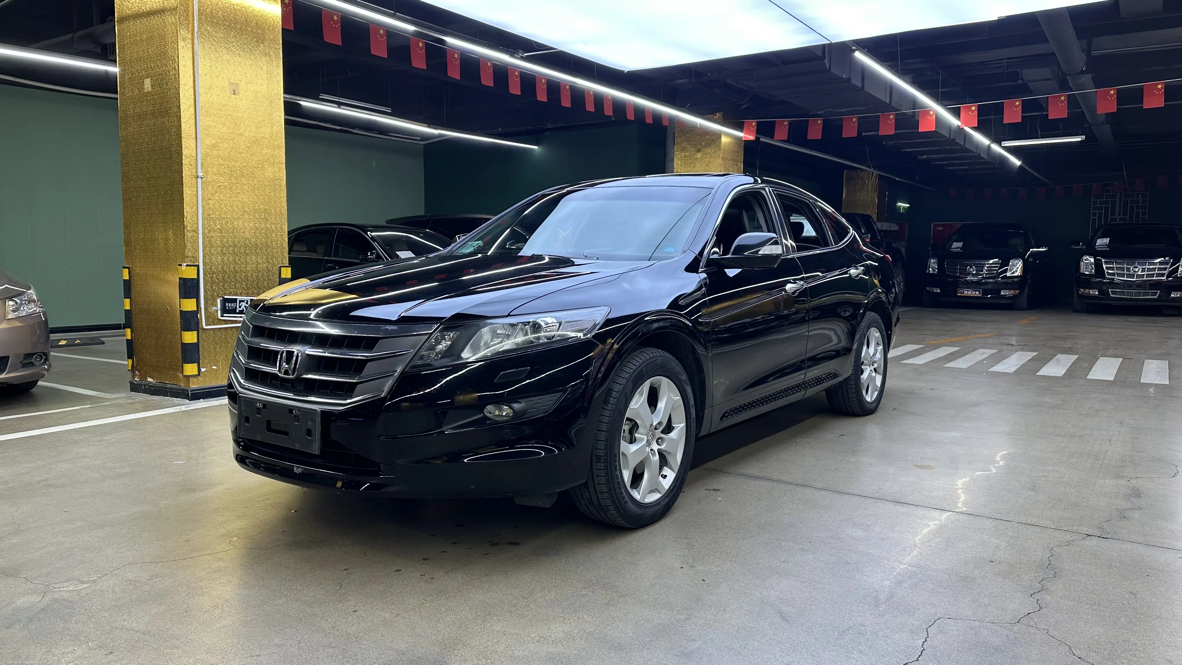 Honda Songs and poems  из Китая