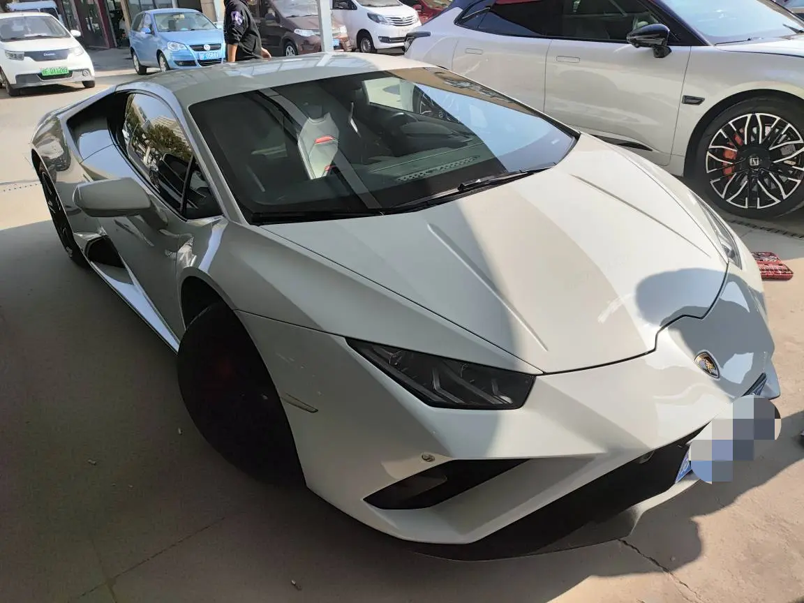 Lamborghini Huracán  из Китая