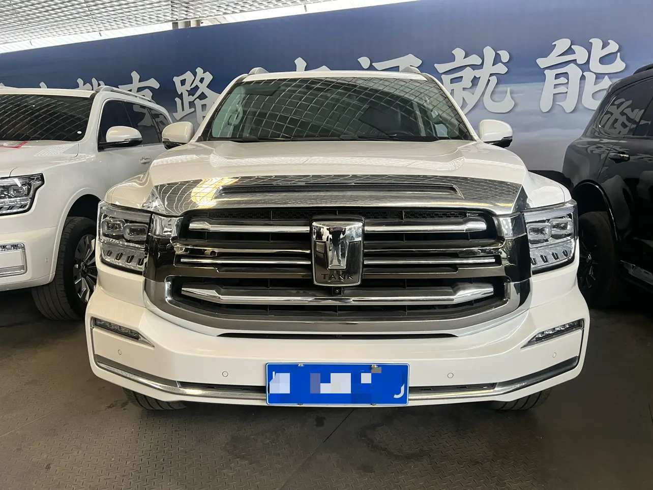 Tank 500  из Китая