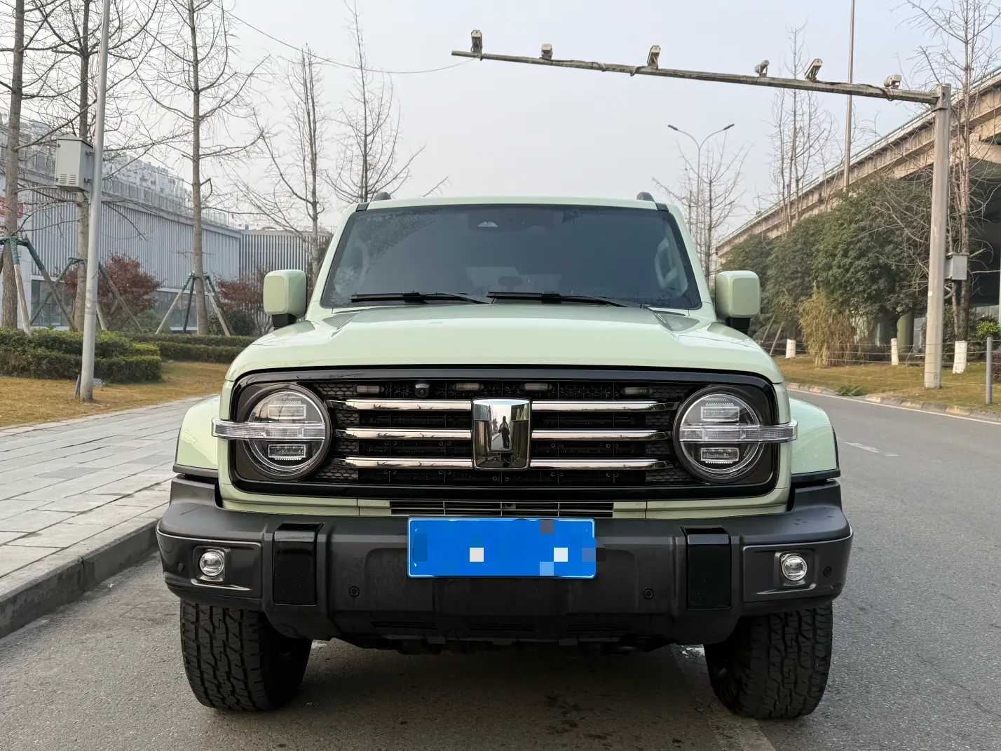 Tank 300  из Китая