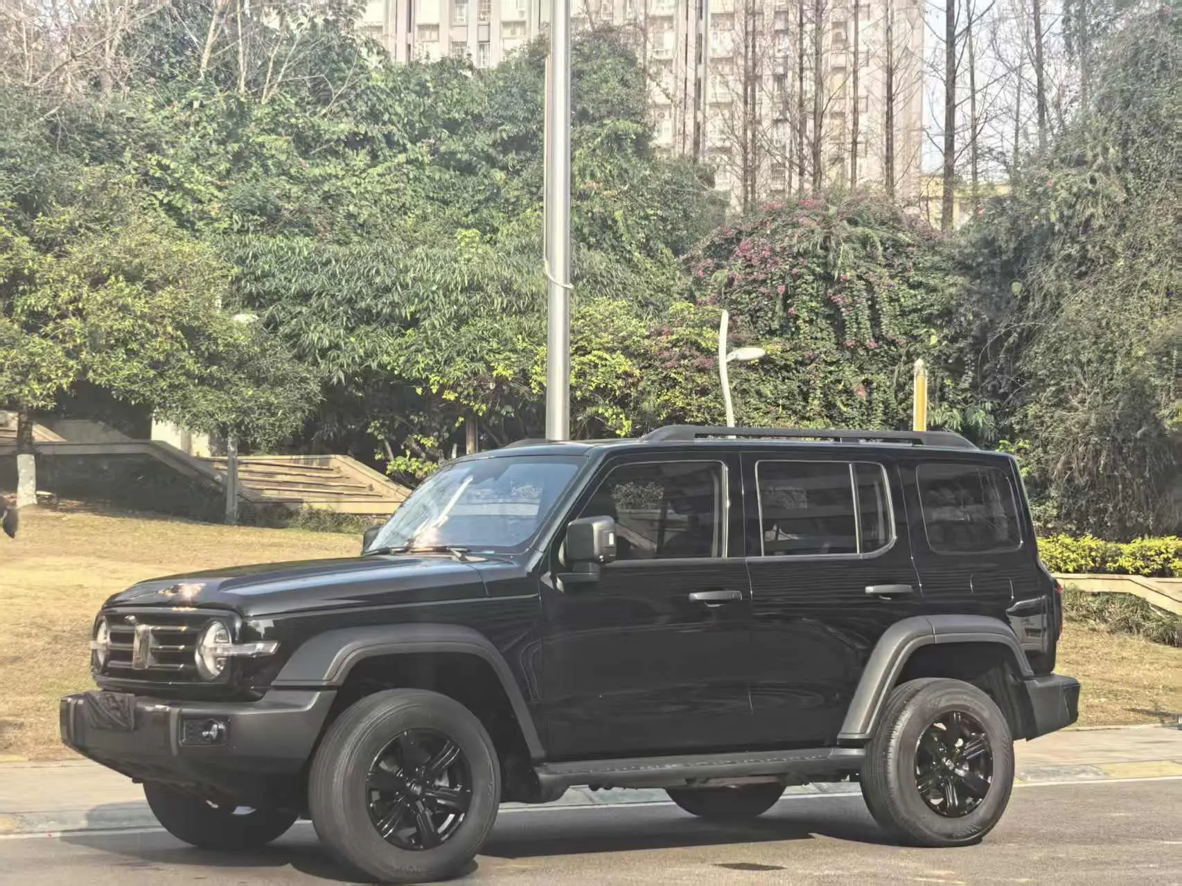 Tank 300  из Китая