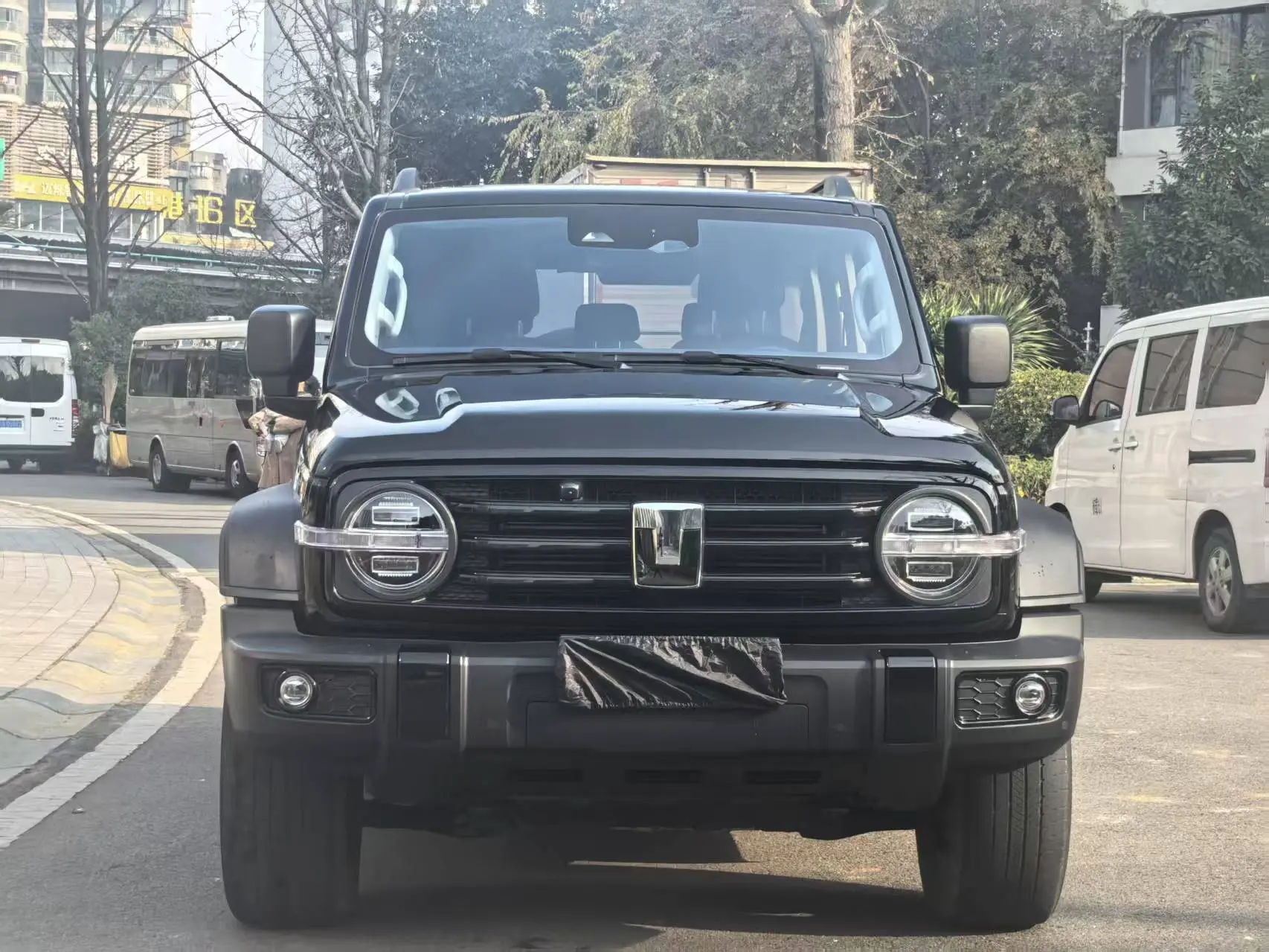 Tank 300  из Китая