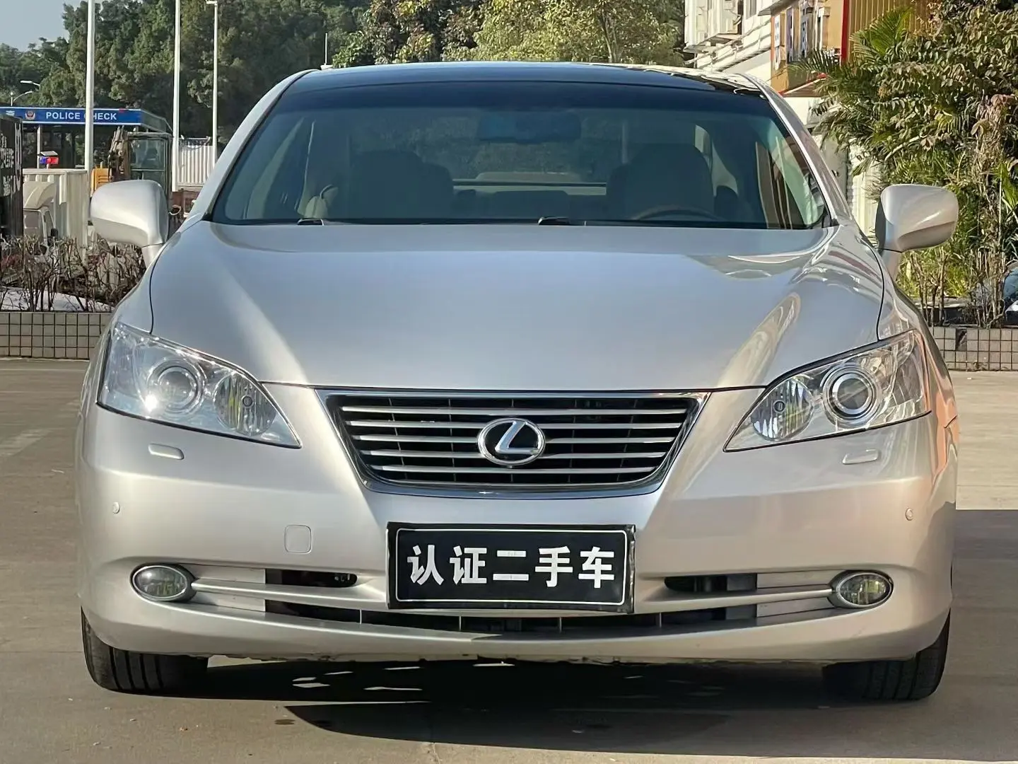 Lexus ES  из Китая