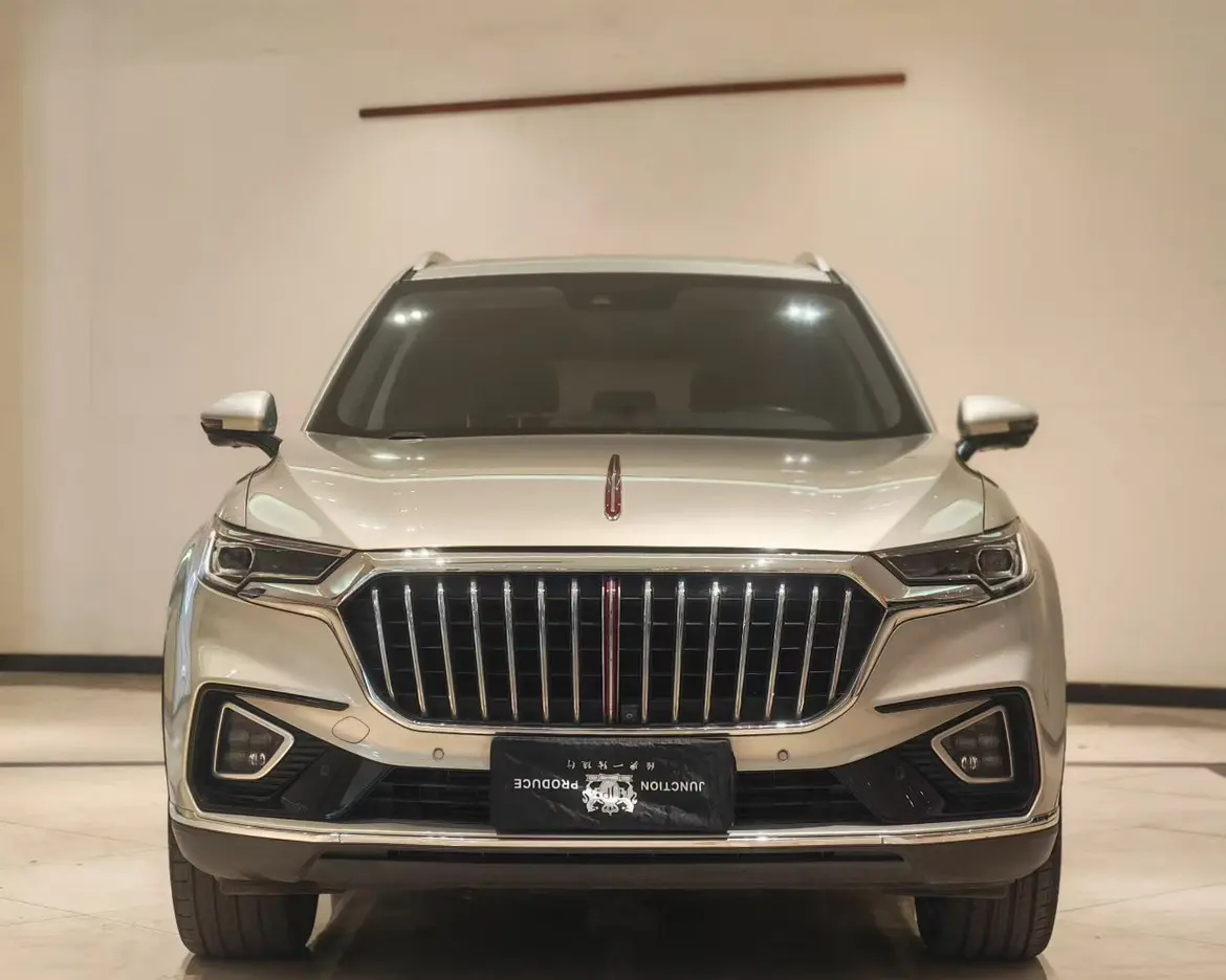 Hongqi HS5  из Китая