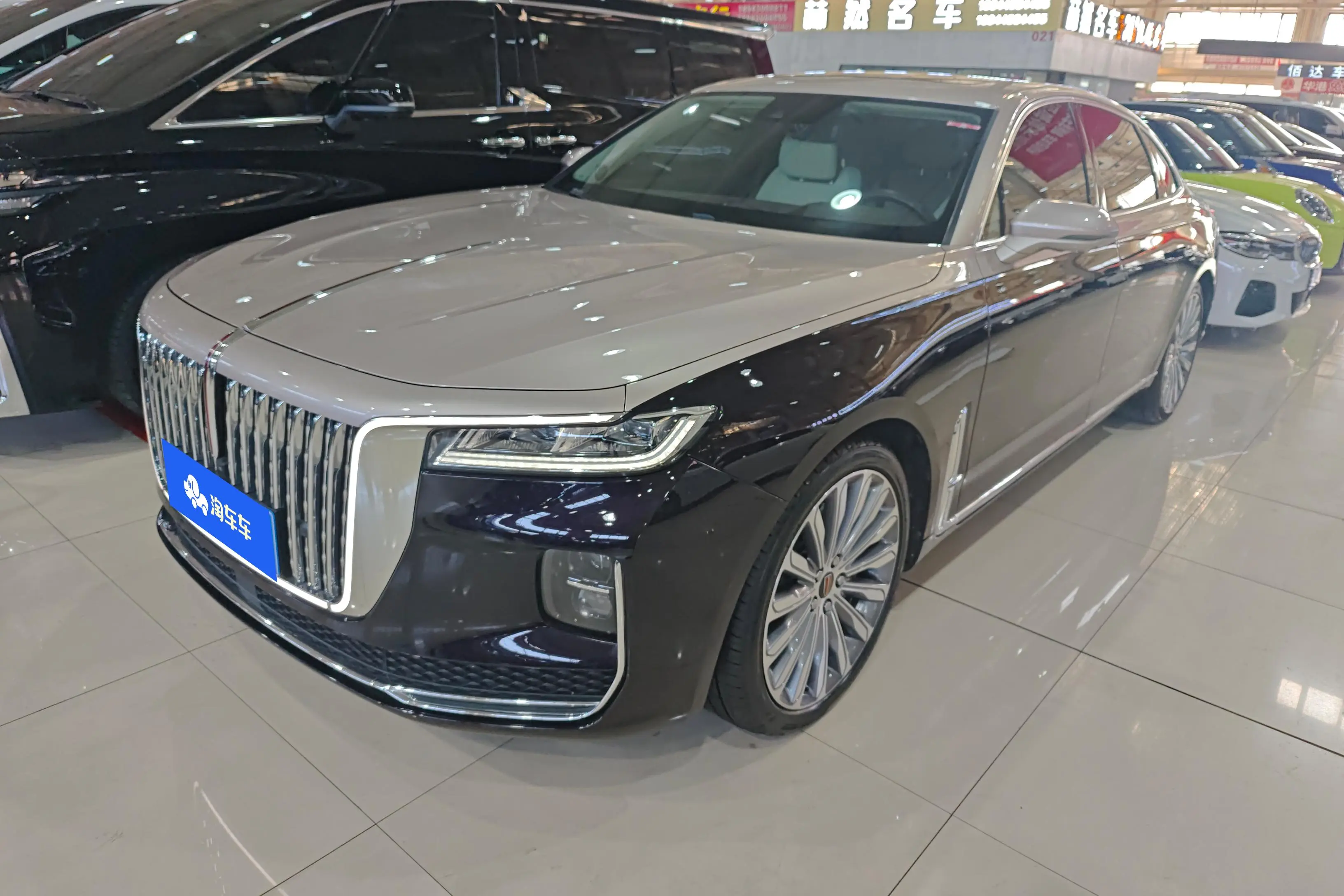 Hongqi H9  из Китая