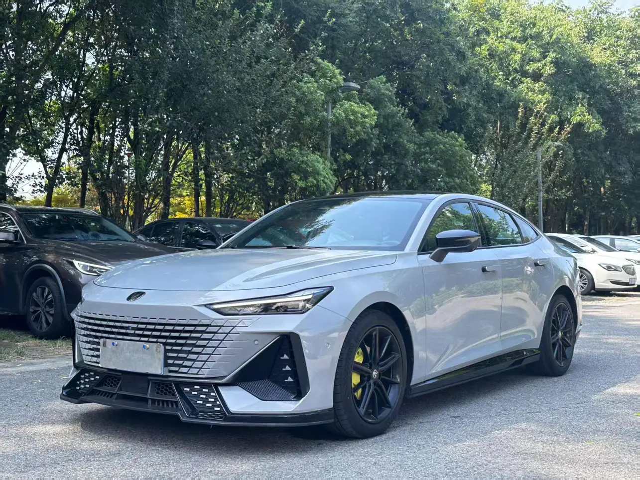 Changan UNI-V  из Китая