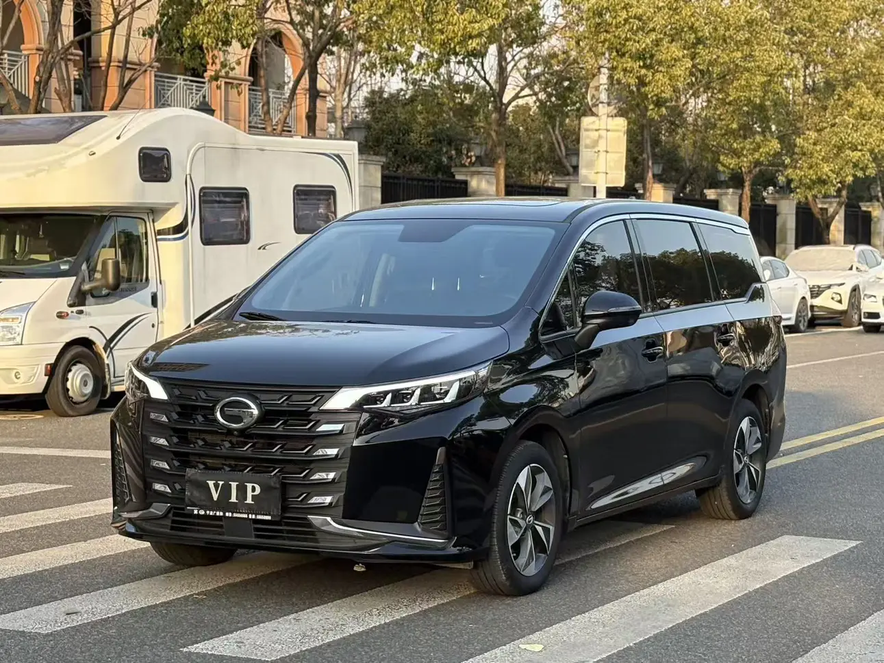 GAC Trumpchi M6  из Китая