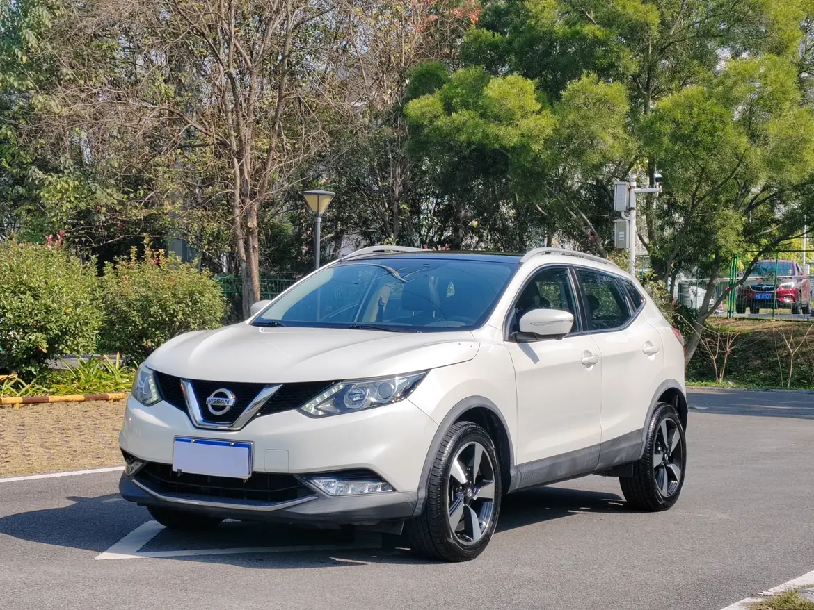 Nissan Qashqai  из Китая