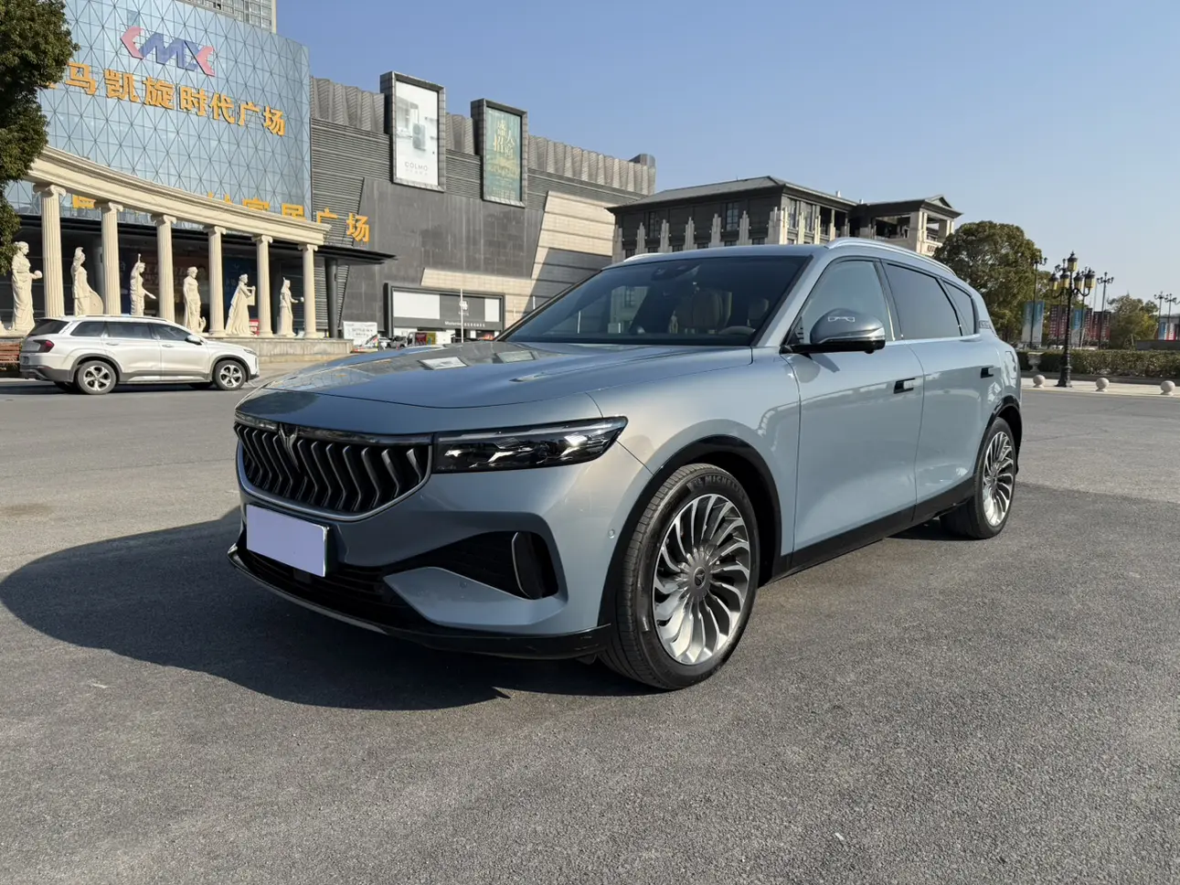 Voyah Lantu FREE  из Китая