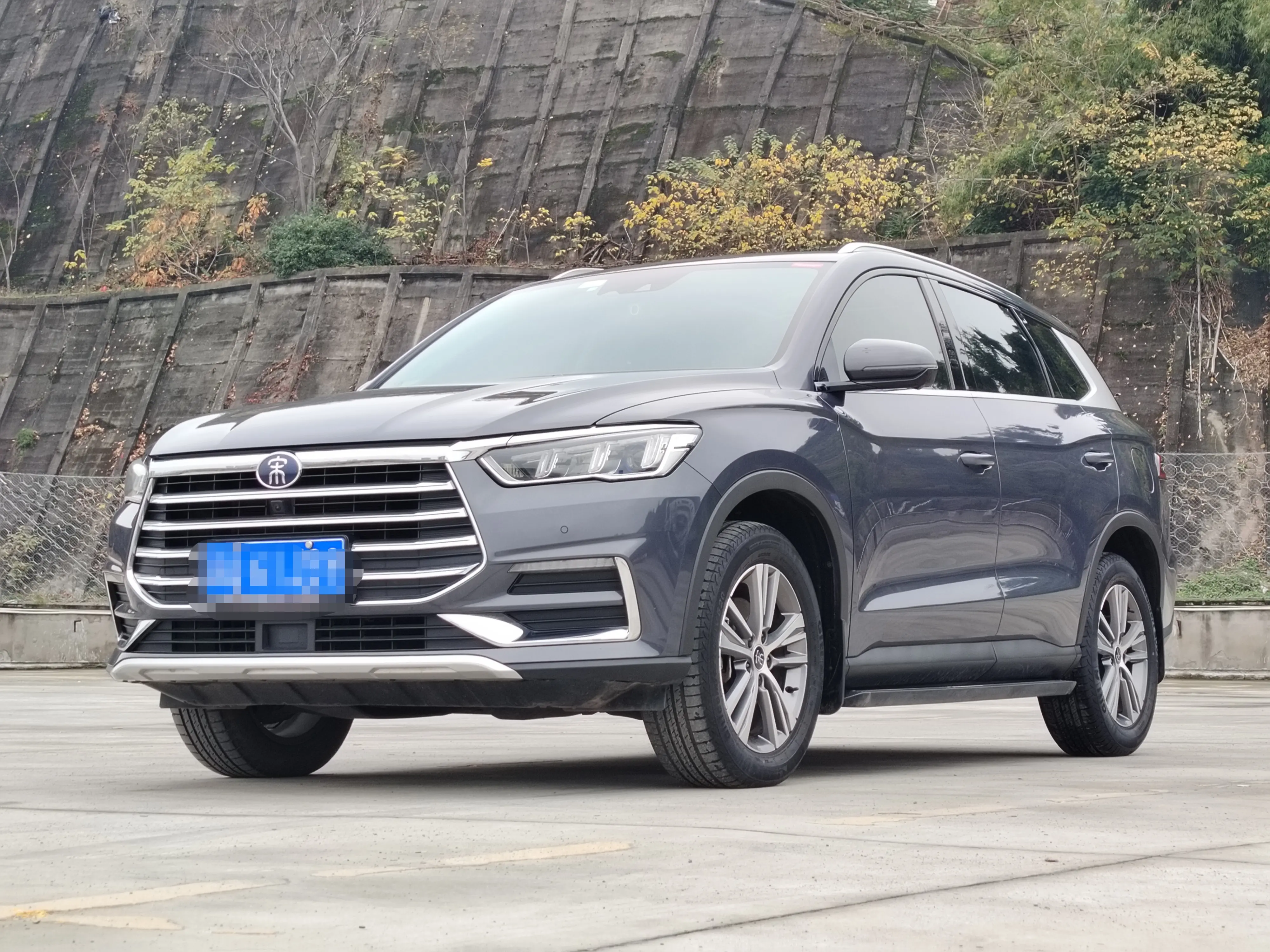 BYD Song Pro  из Китая