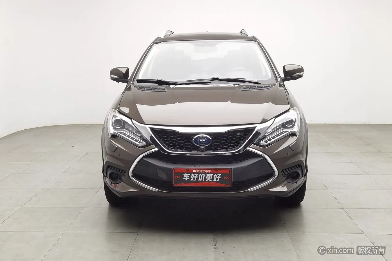 BYD Tang DM  из Китая