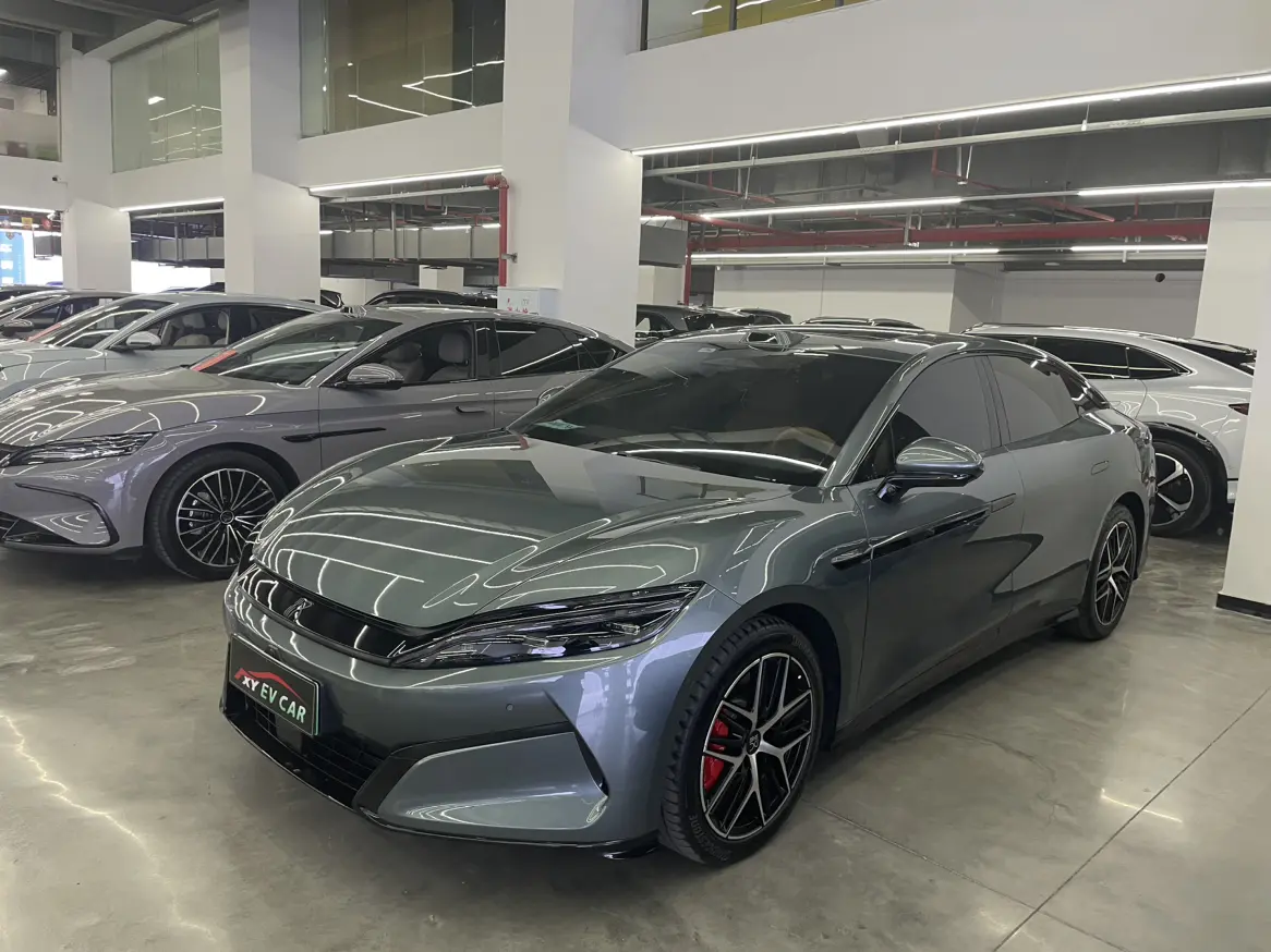 BYD Han L DM  из Китая