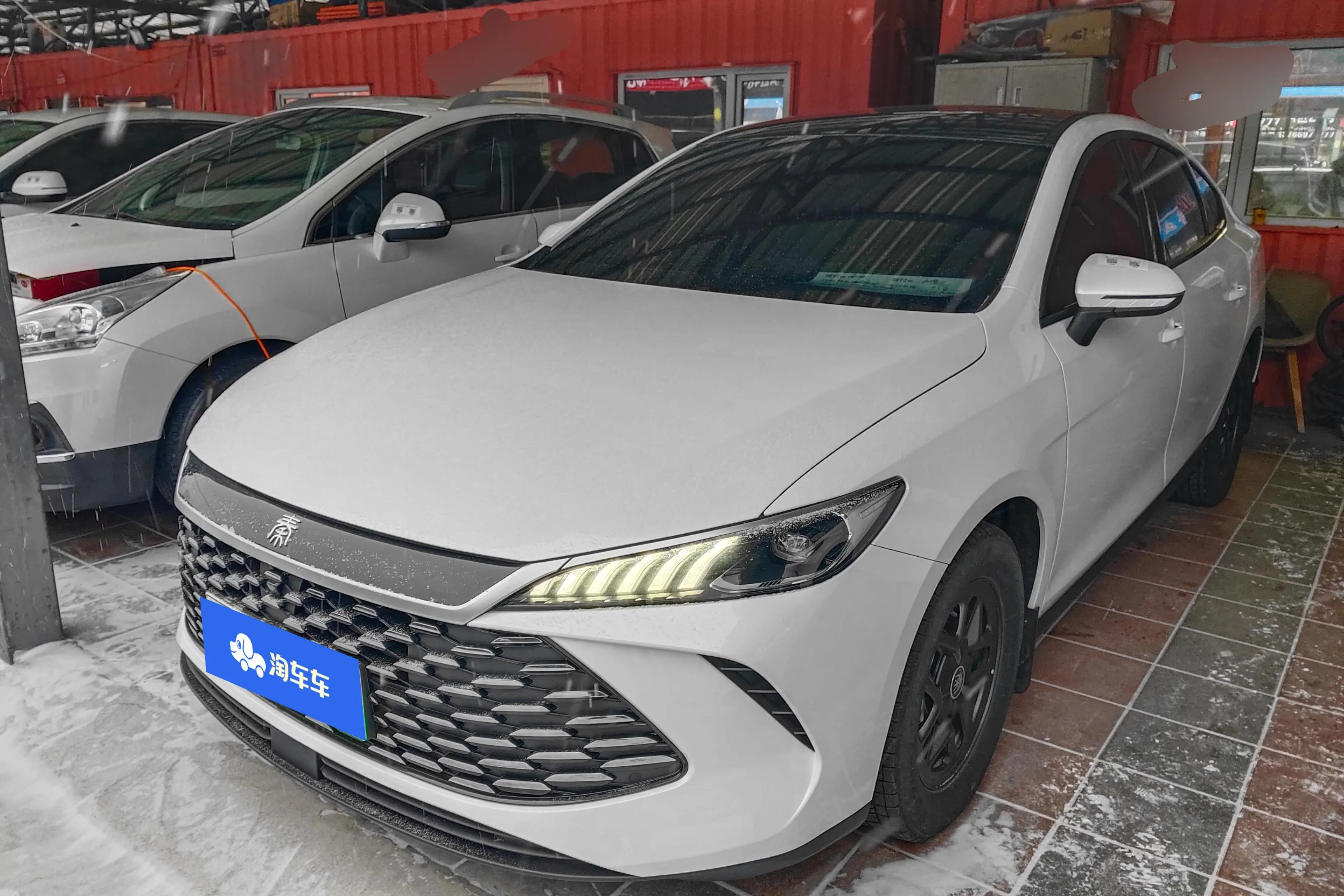 BYD Qin PLUS DM  из Китая